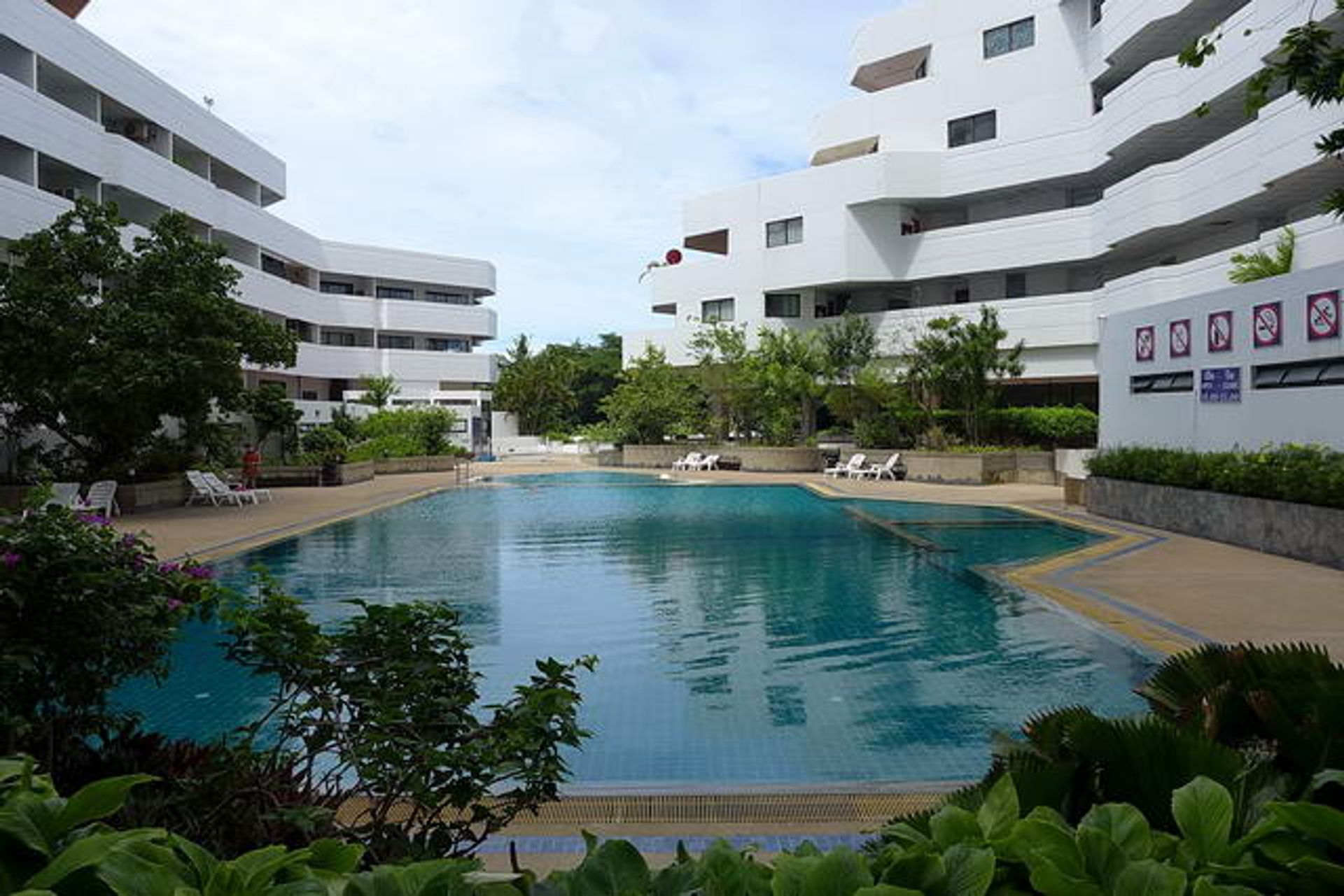 Condominio en Jomtien, Chonburi 10105467