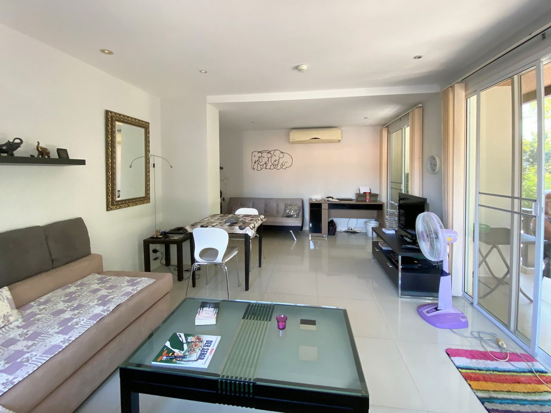 Condominium in Ban Laem Mai Ruak, Chon Buri 10105469