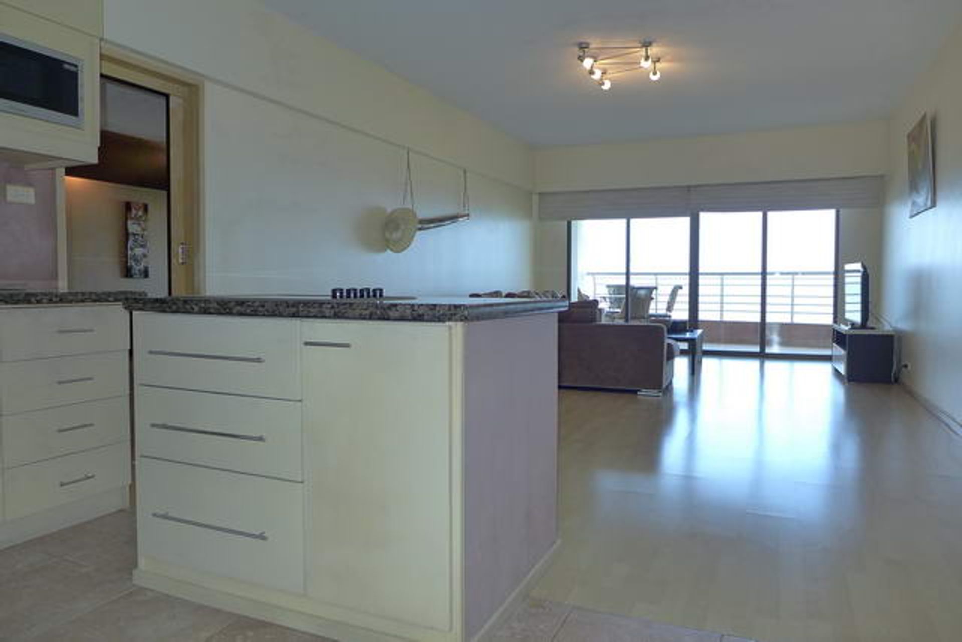 Condominium in Ban Laem Mai Ruak, Chon Buri 10105473