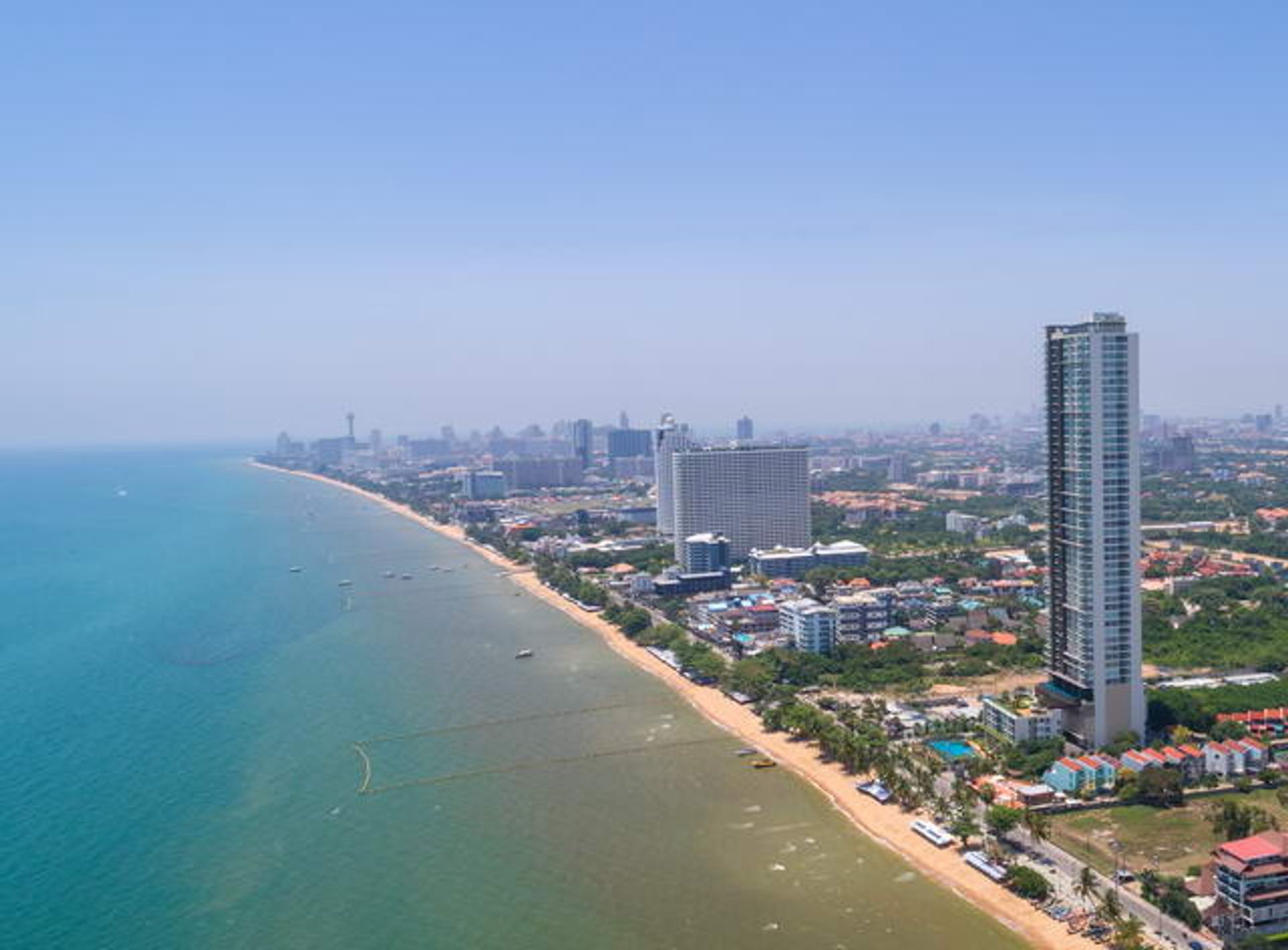 Condominium in Jomtien, Chonburi 10105486