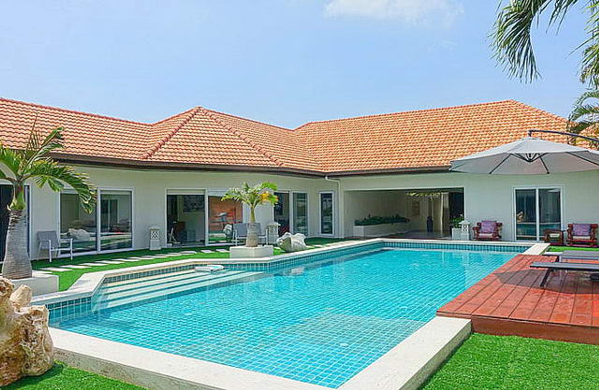 House in Ban Laem Mai Ruak, Chon Buri 10105515