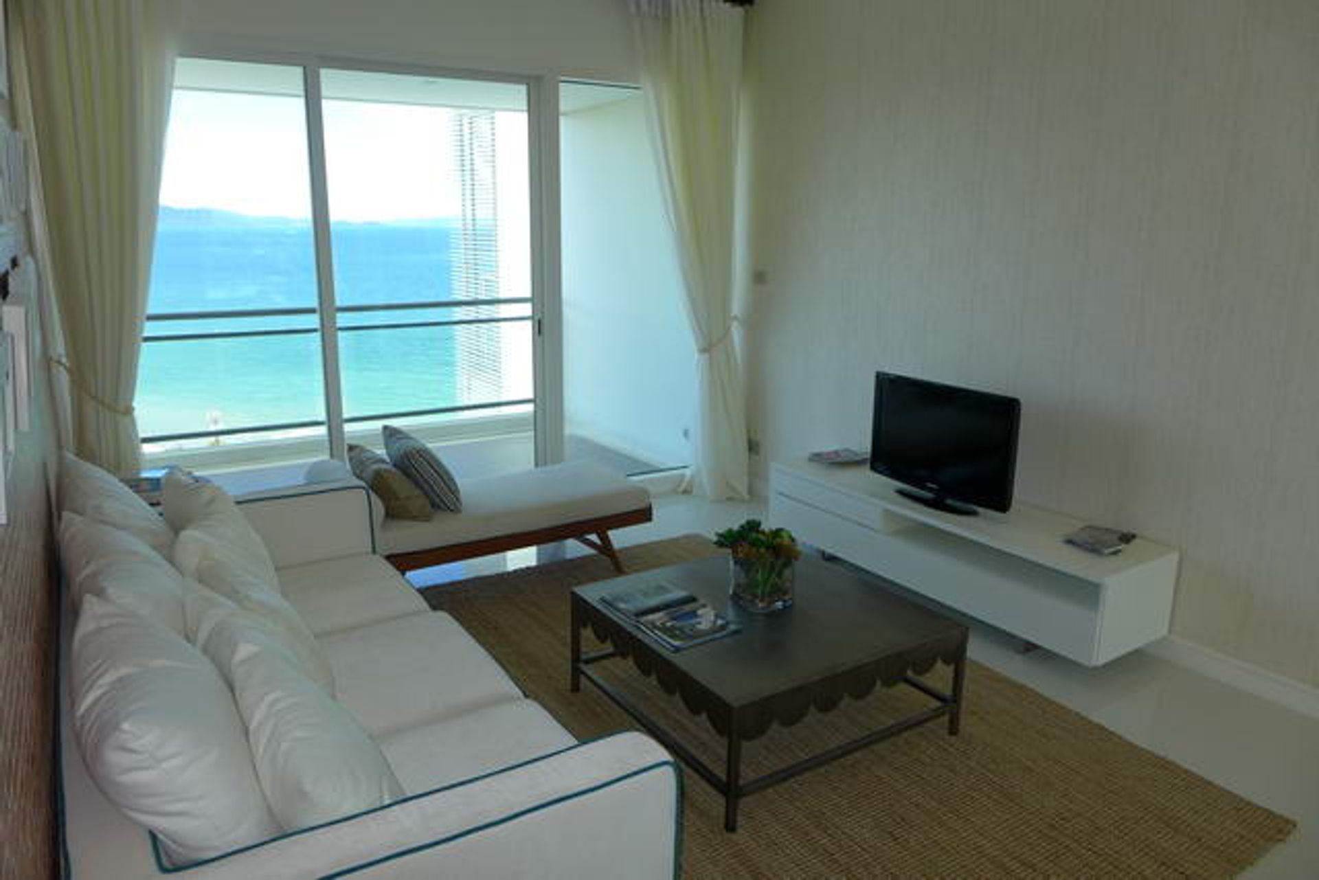 Condominium dans Ban Laem Mai Ruak, Chonburi 10105524