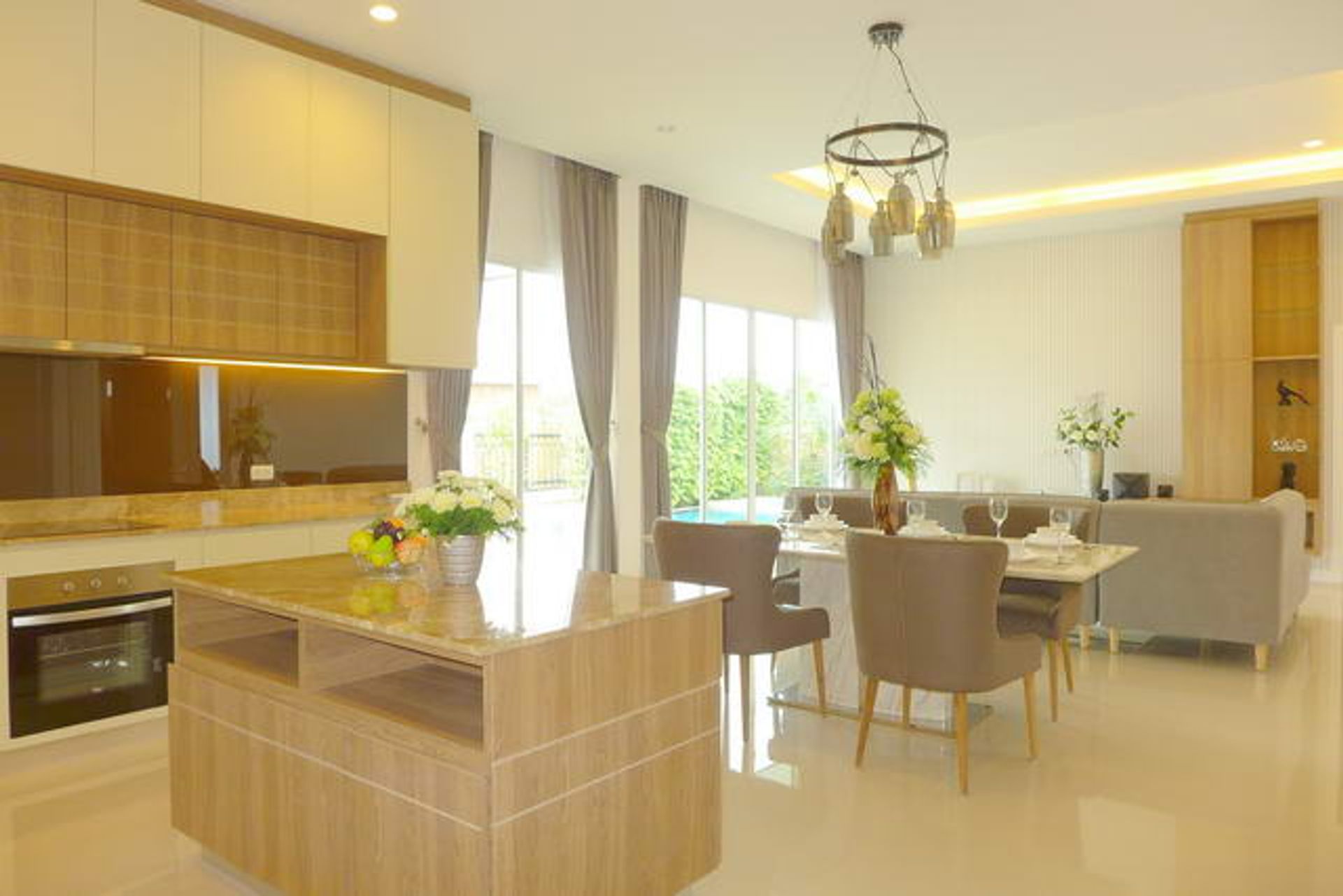 Huis in Na Jomtien, Chonburi 10105529