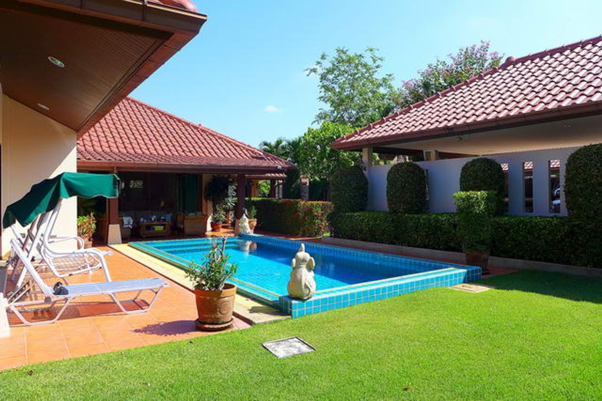 House in Na Jomtien, Chonburi 10105539