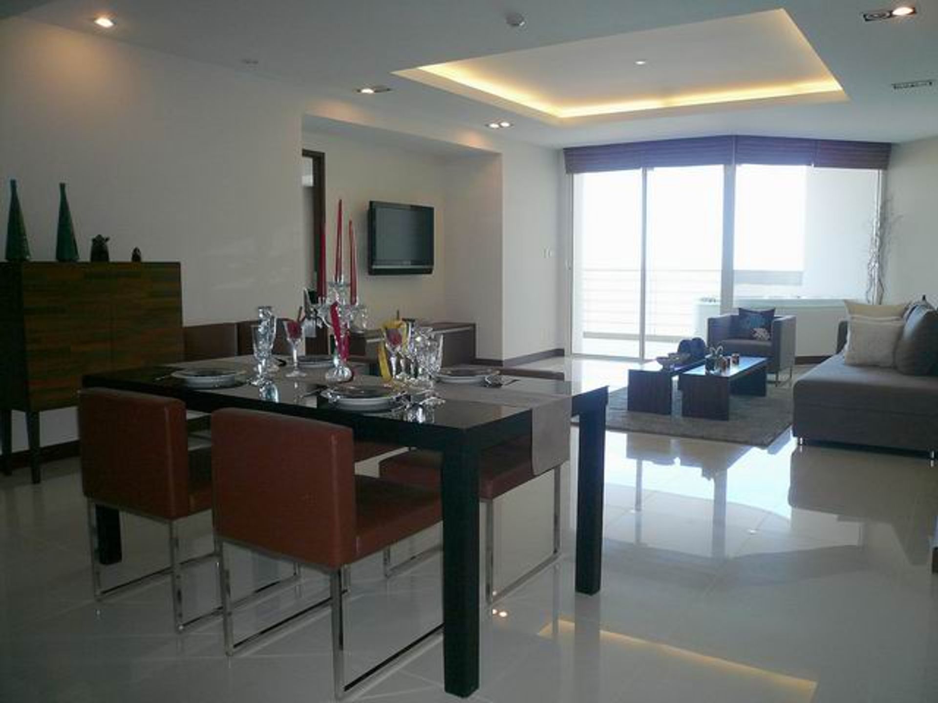 Condominium in Ban Laem Mai Ruak, Chon Buri 10105549