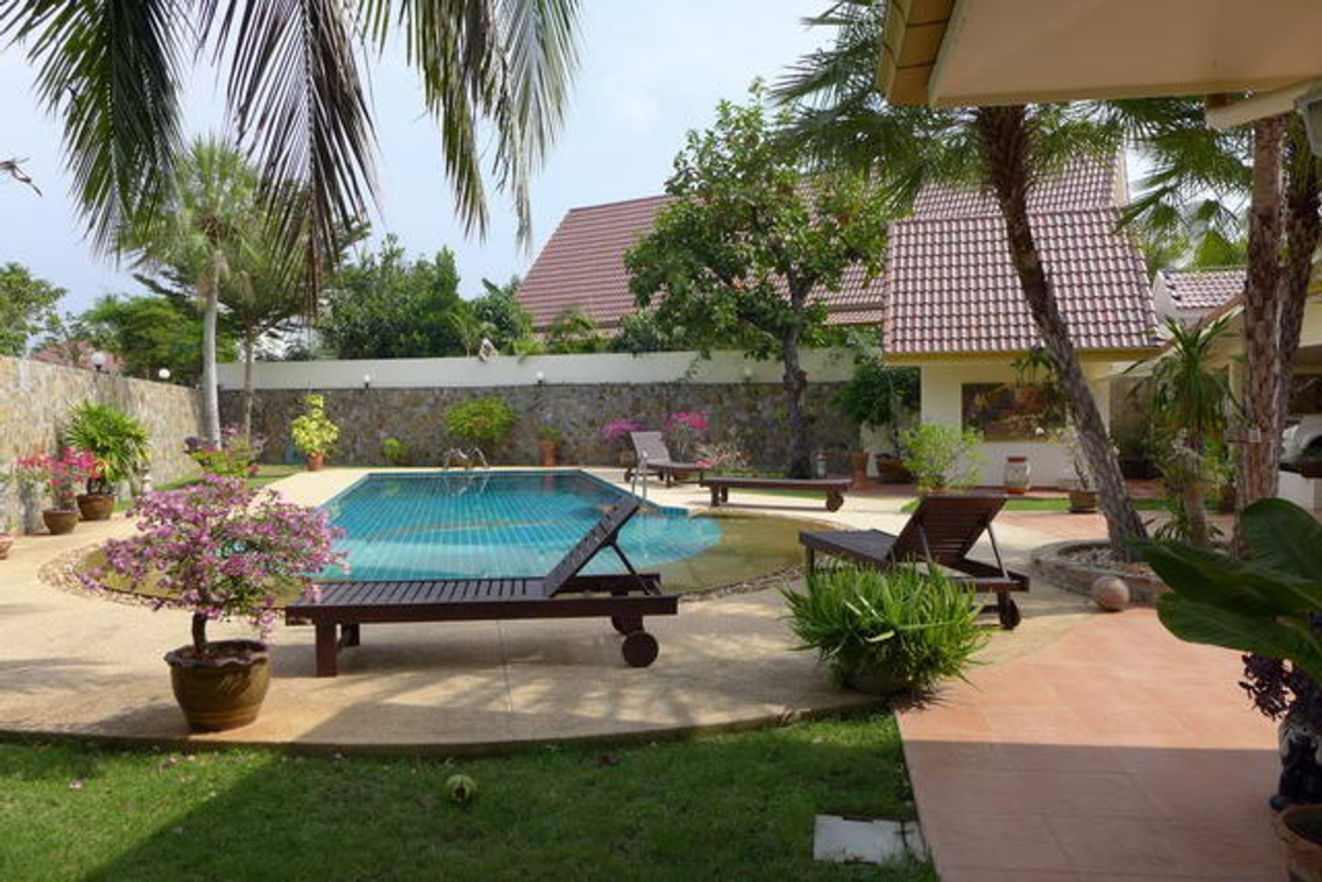 Casa nel Ban Laem Mai Ruak, Chon Buri 10105563