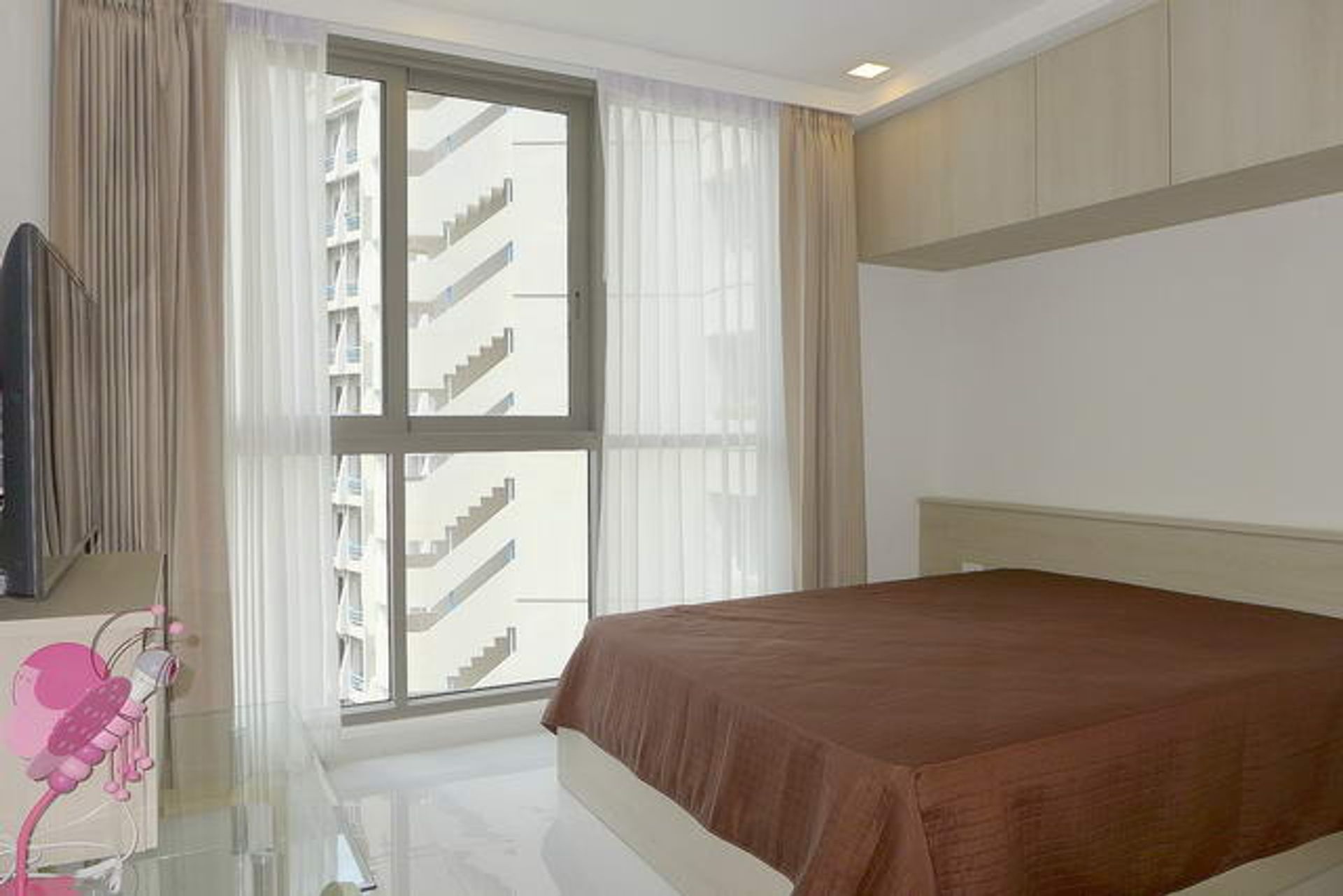 Condominio nel Divieto Phatthaya Tai, Chon Buri 10105567