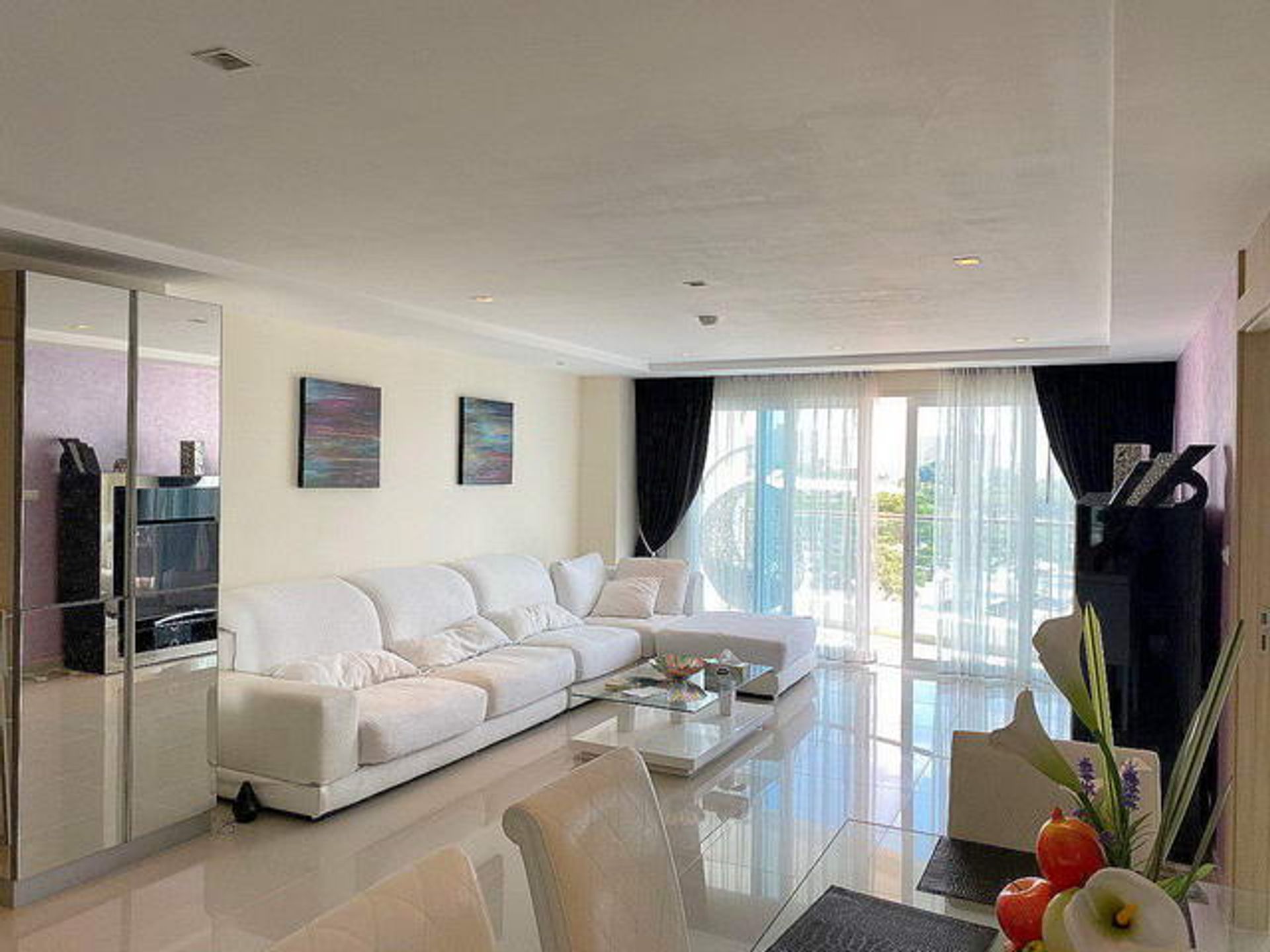 Condominium in Ban Laem Mai Ruak, Chonburi 10105589