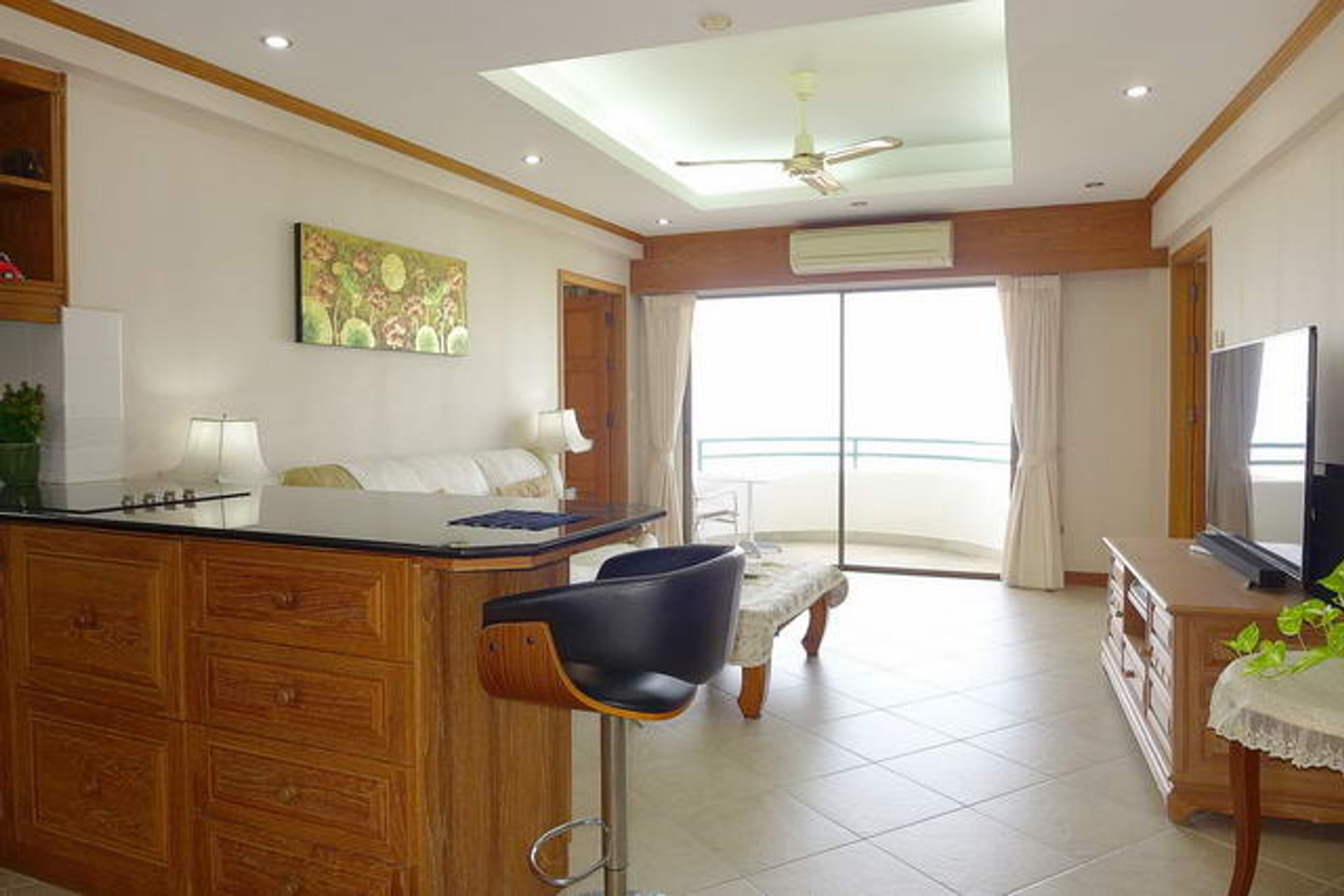 Condominio nel Divieto Phatthaya Tai, Chon Buri 10105592