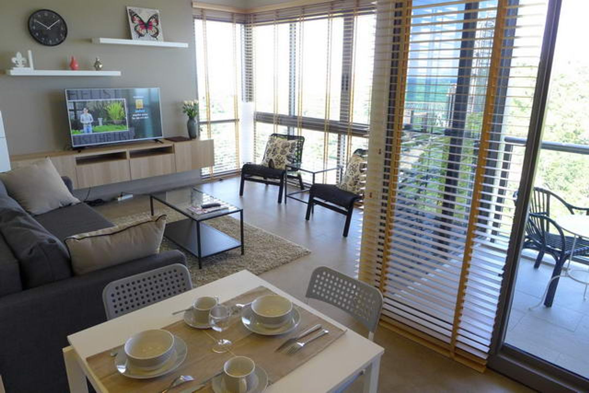 Condominium in Ban Phatthaya Tai, Chonburi 10105602