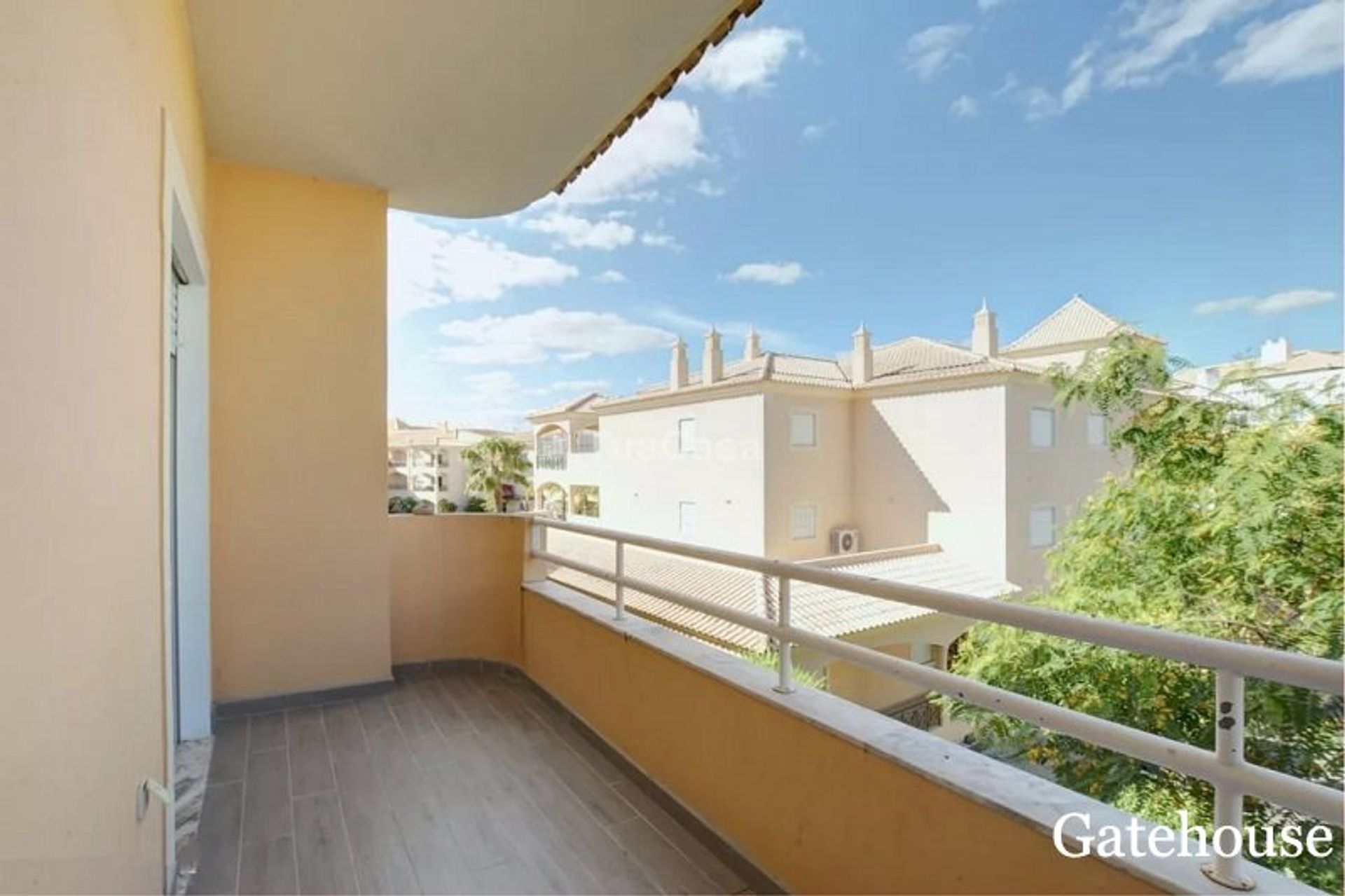 Condominium in Vilamoura, Algarve Central 10105877