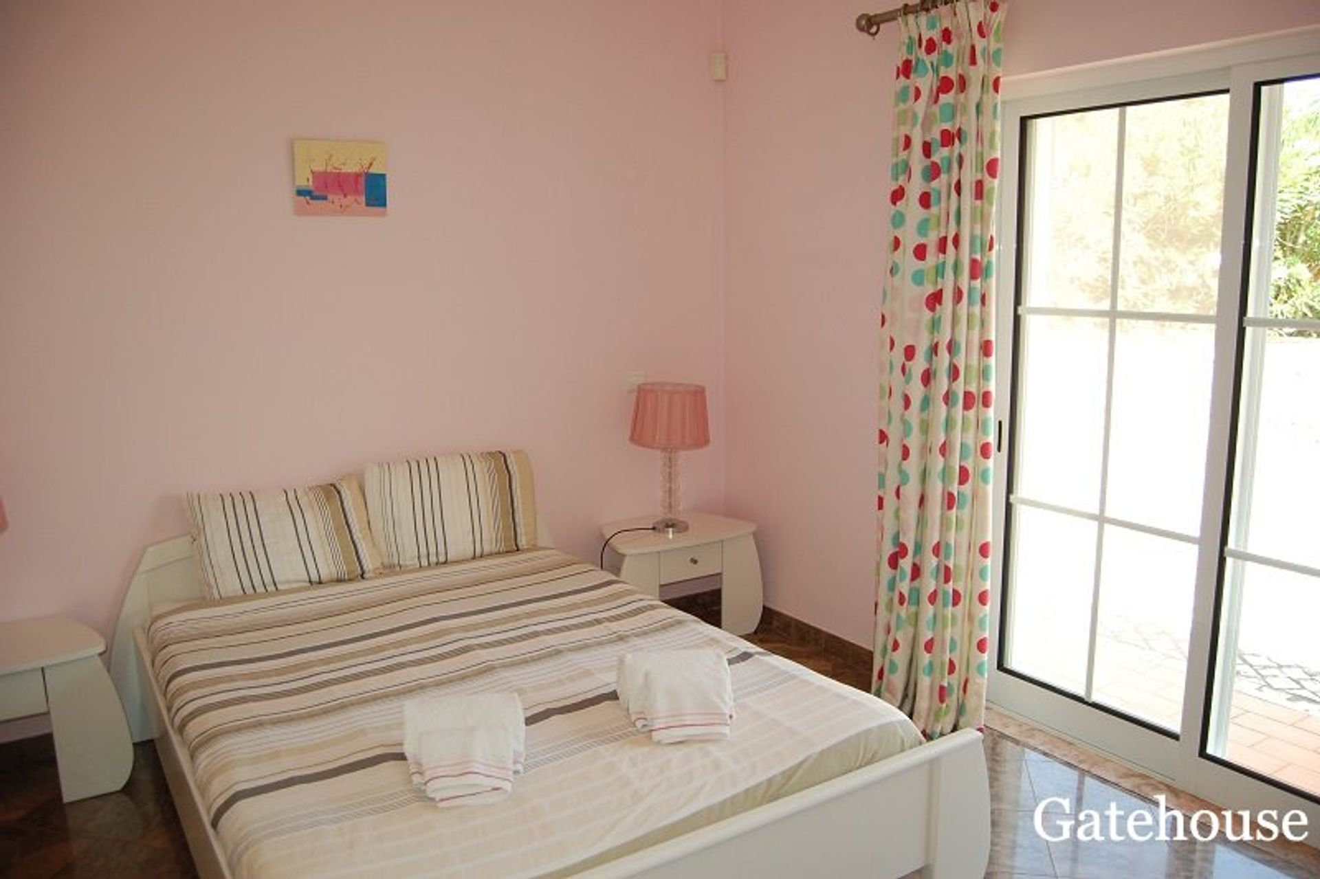 House in Carvoeiro, Algarve Central 10106068