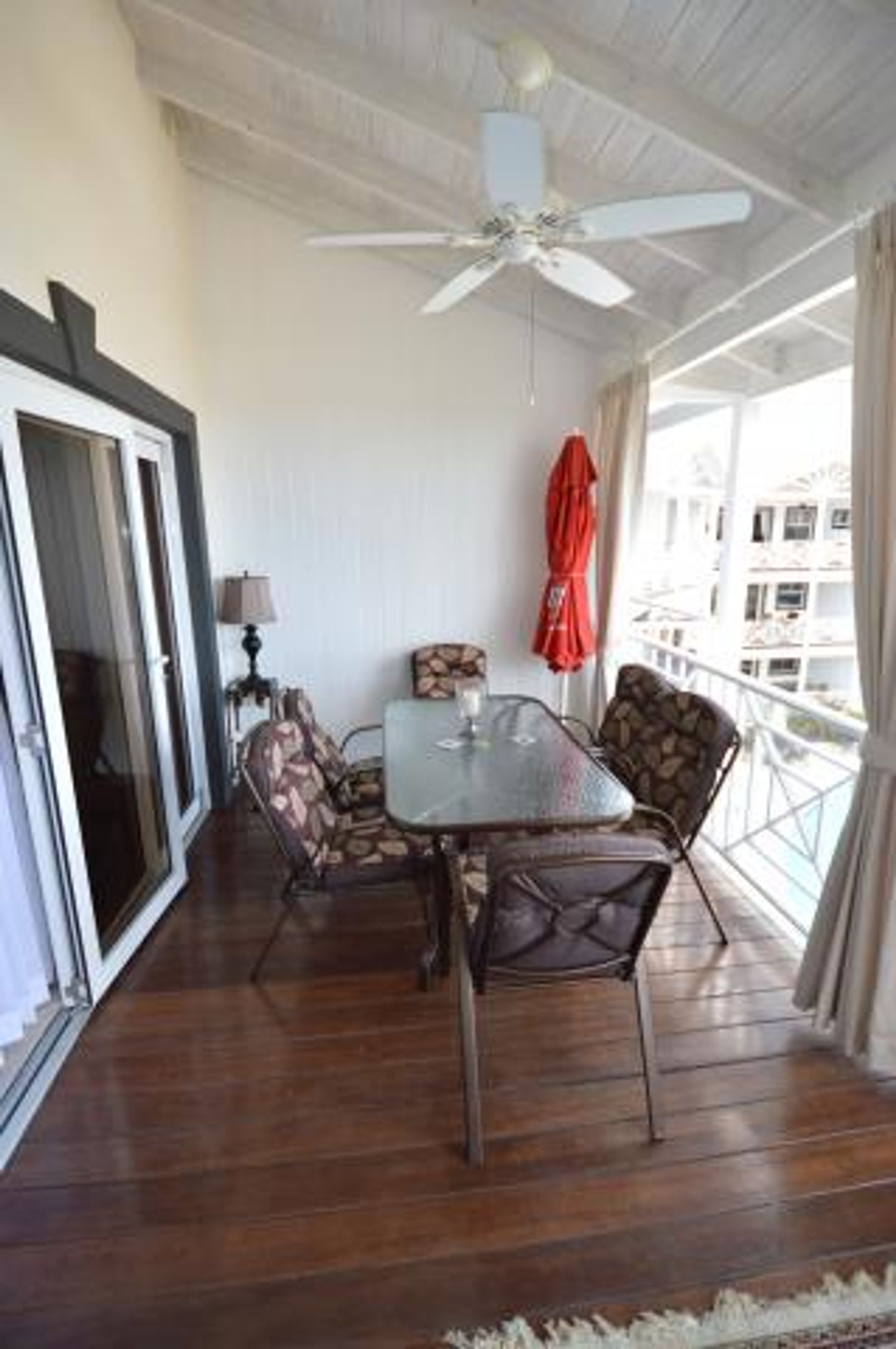 Condominium in Lantana #5, Saint James 10106349