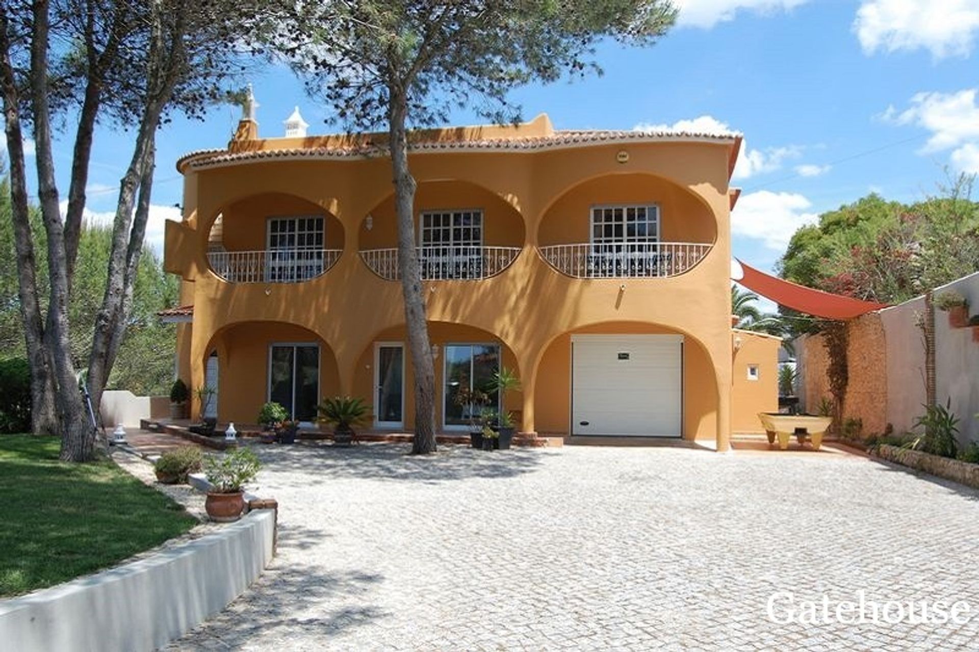 σπίτι σε Porches, Algarve Central 10106572