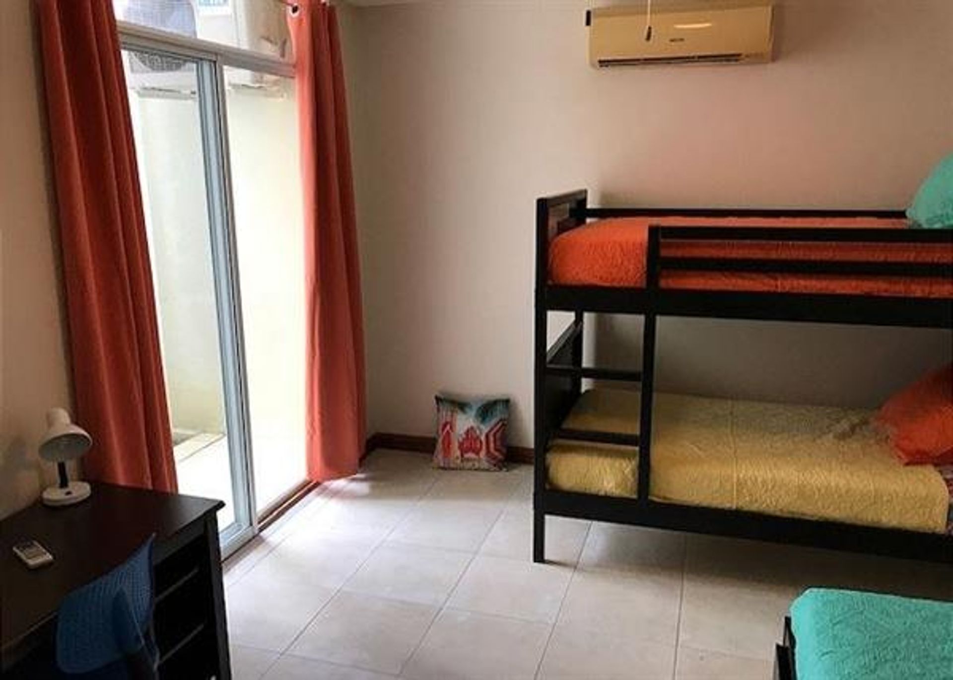 Кондоминиум в Playa Potrero, Santa Cruz 10106760