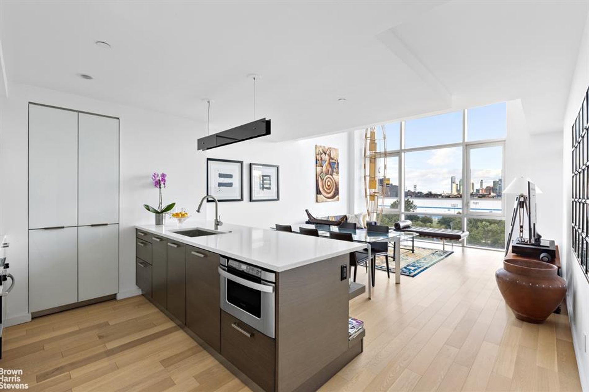 Condominium in Williamsburg, New York 10107919