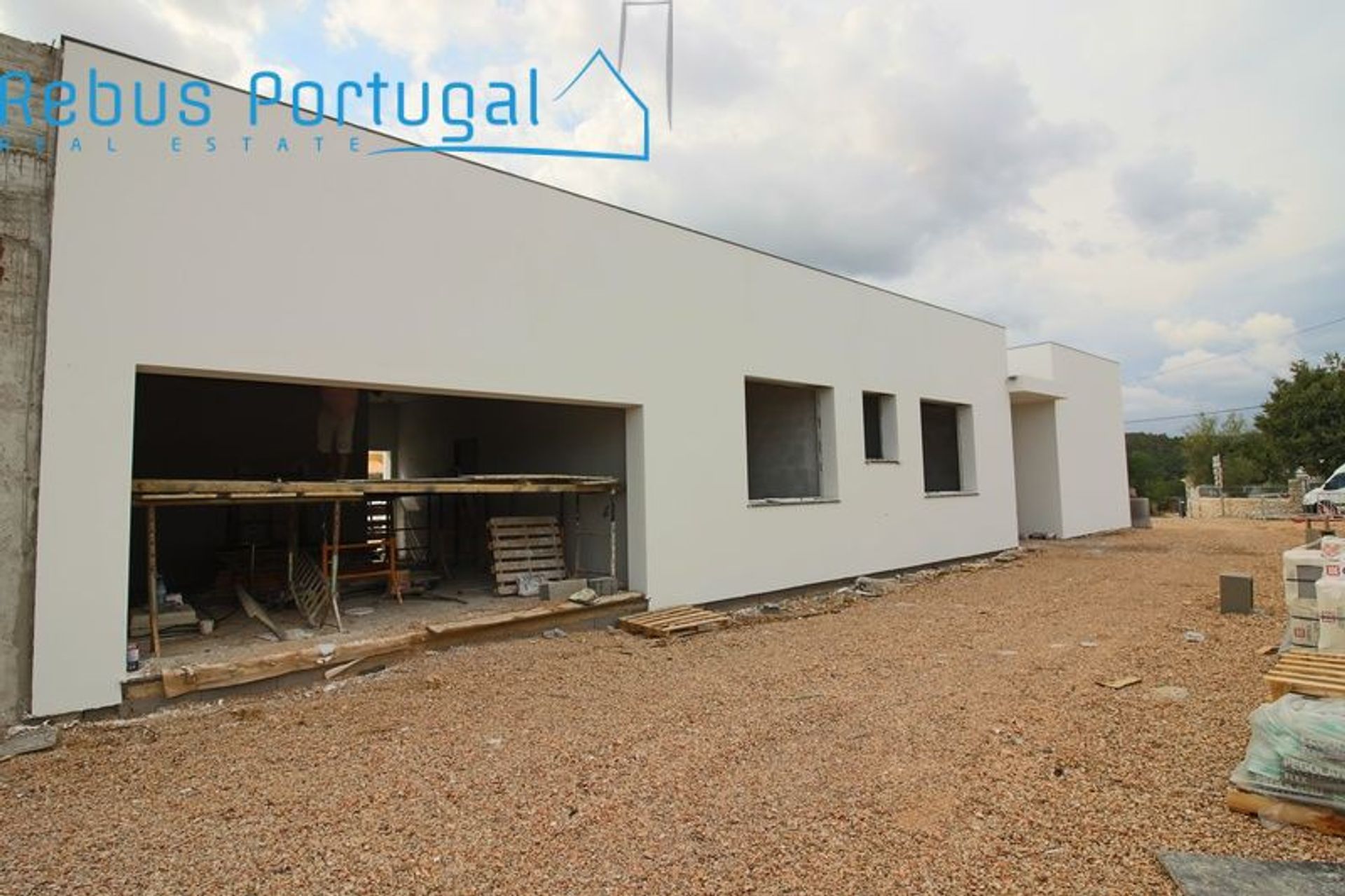 House in São Brás de Alportel, Faro District 10107962