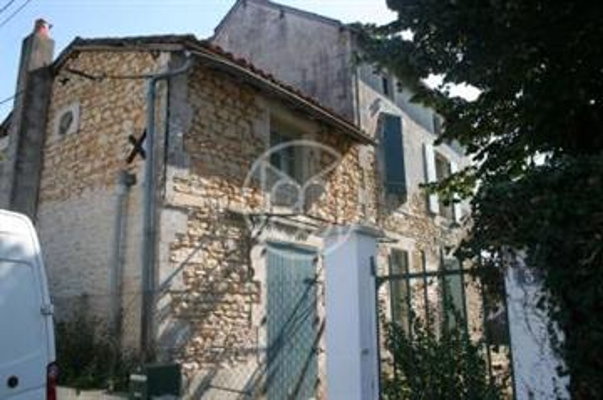 Huis in Civray, 86400, France, Poitou-Charentes 10108097