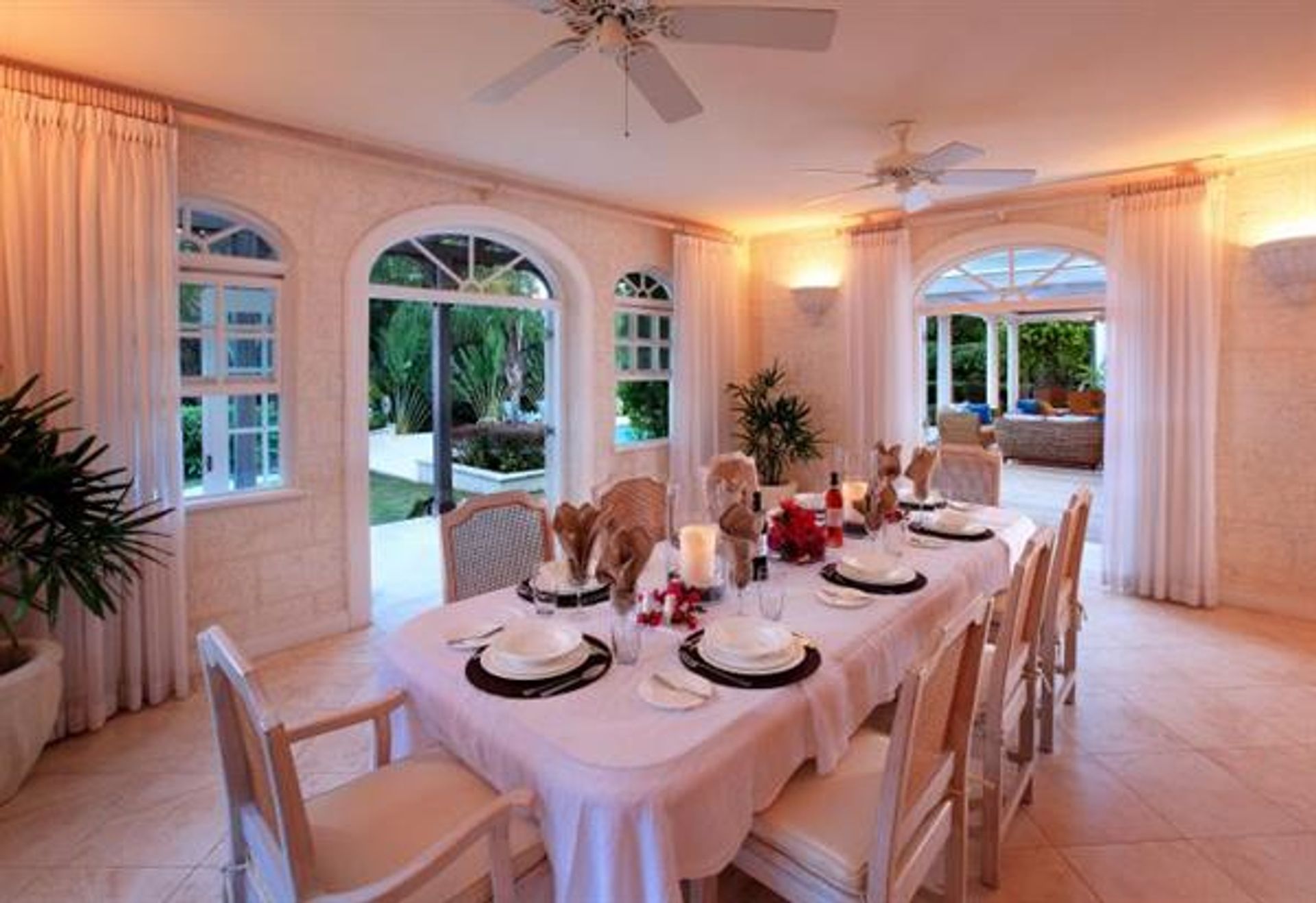 Rumah di Sandy Lane, Saint James 10108116