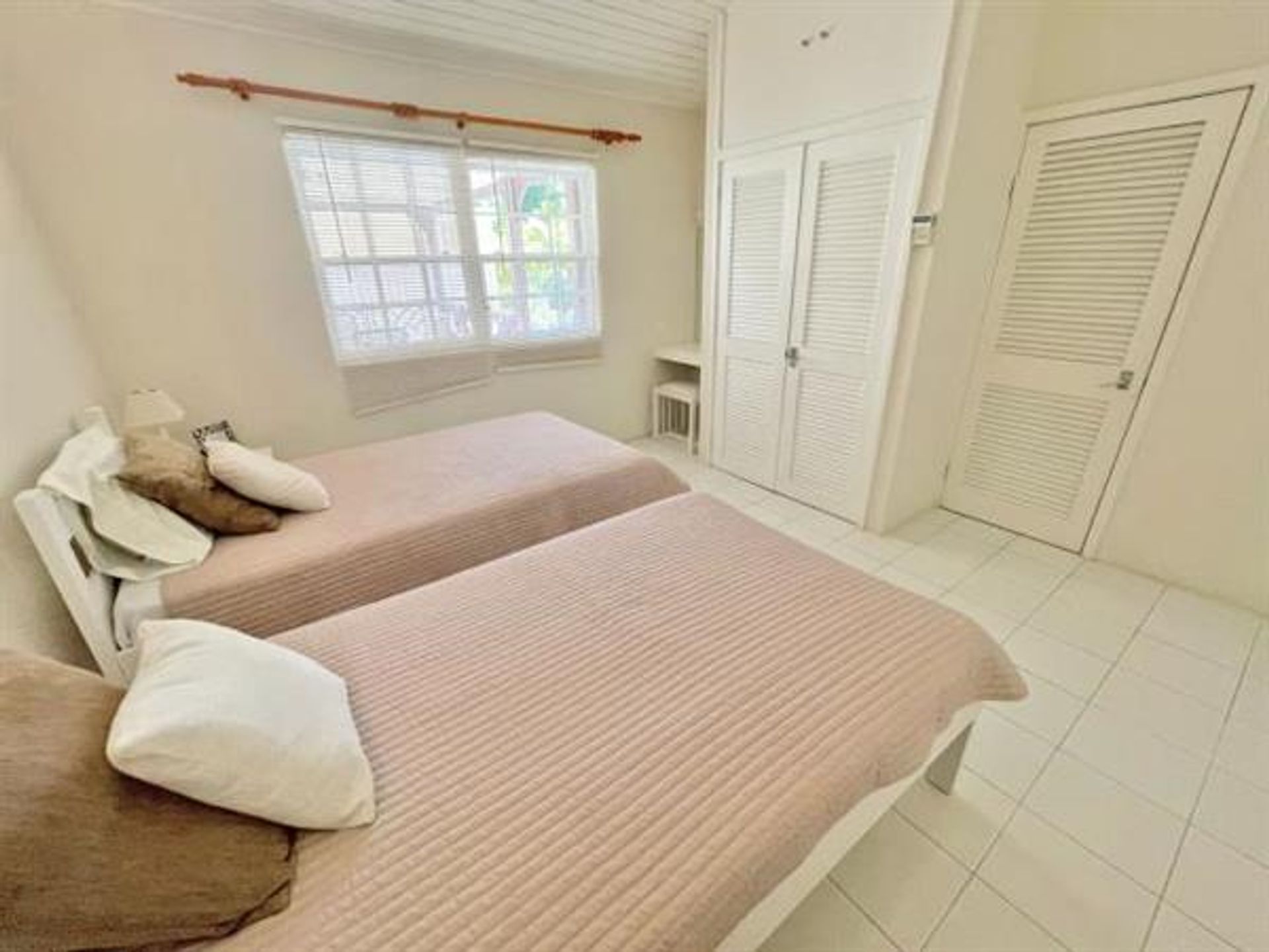 Huis in Johns Plain #25, Saint James 10108234