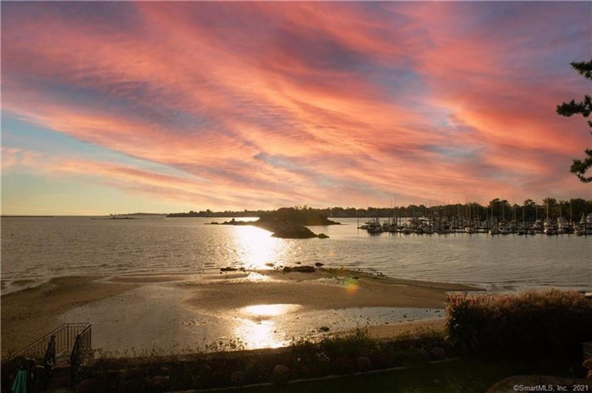 жилой дом в Dolphin Cove, Connecticut 10108761