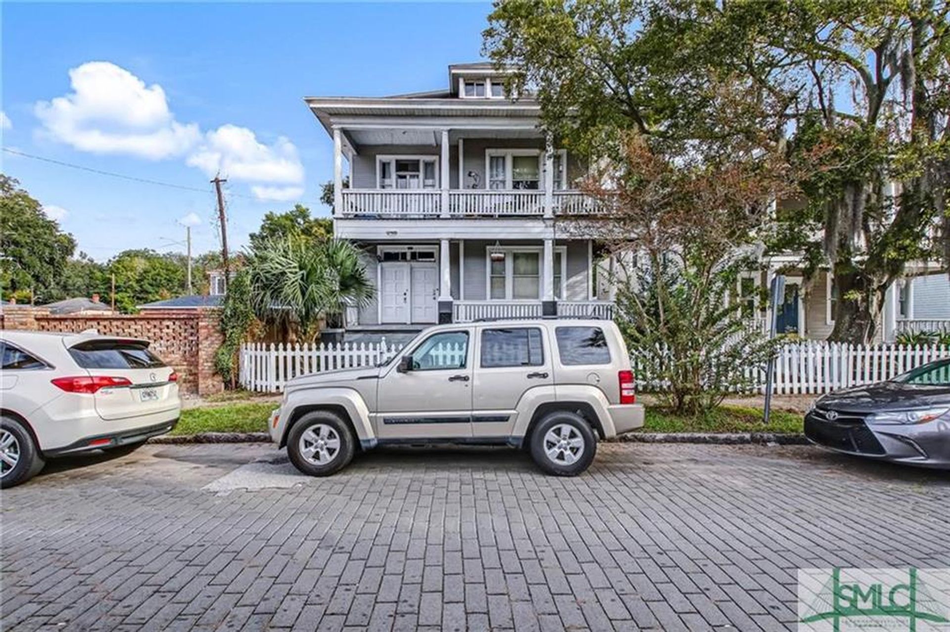 House in Southover, Georgia 10109076