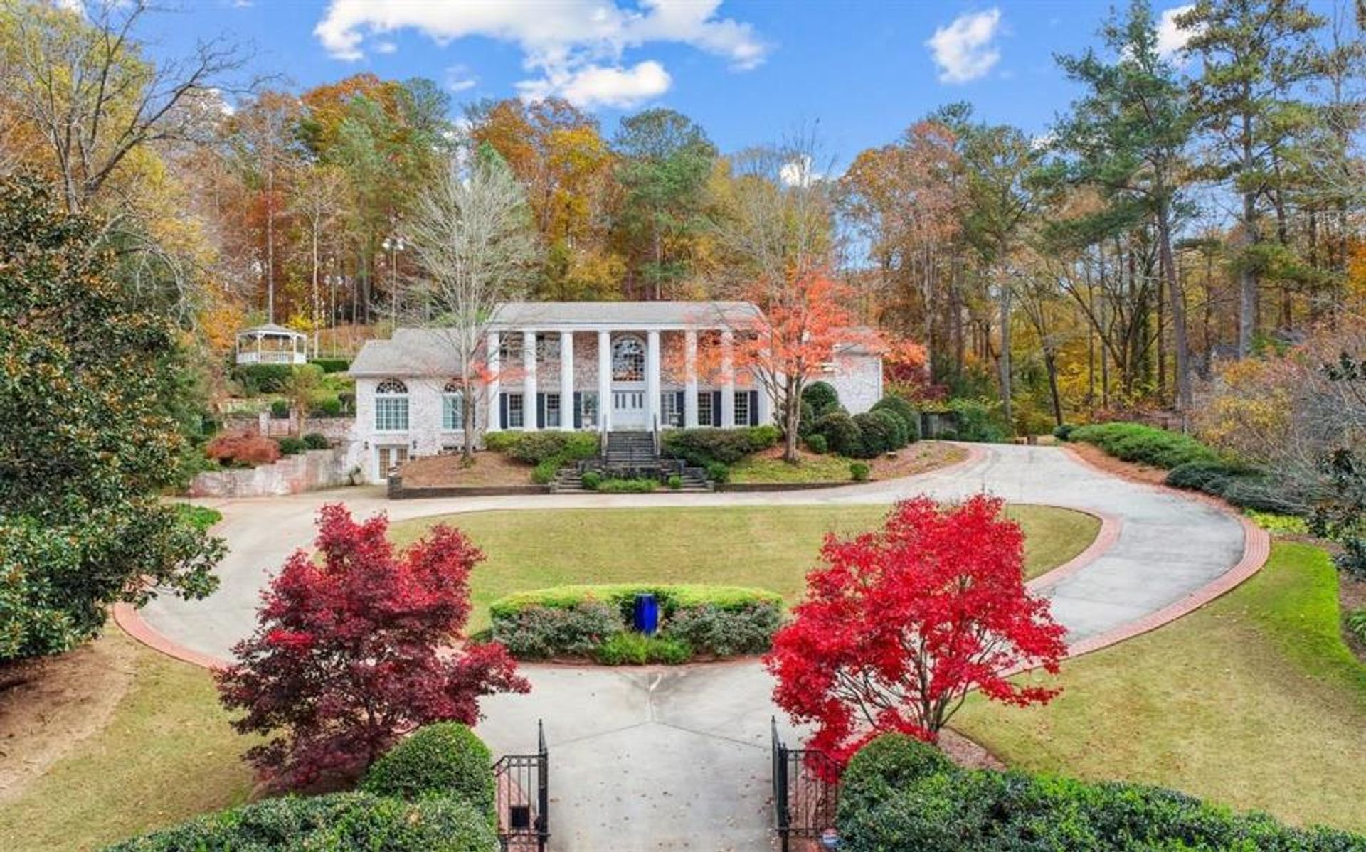 House in Sandy Springs, Georgia 10109264