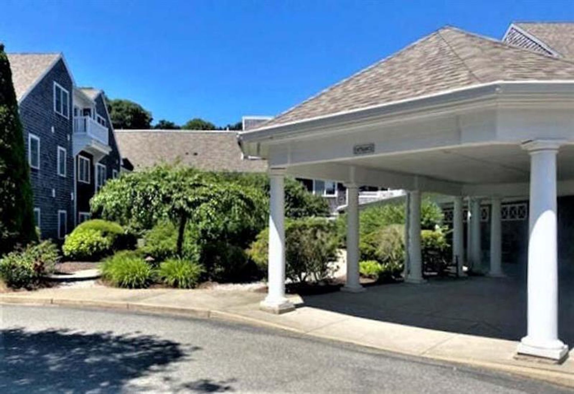 Condominium in Chatham, Massachusetts 10109439