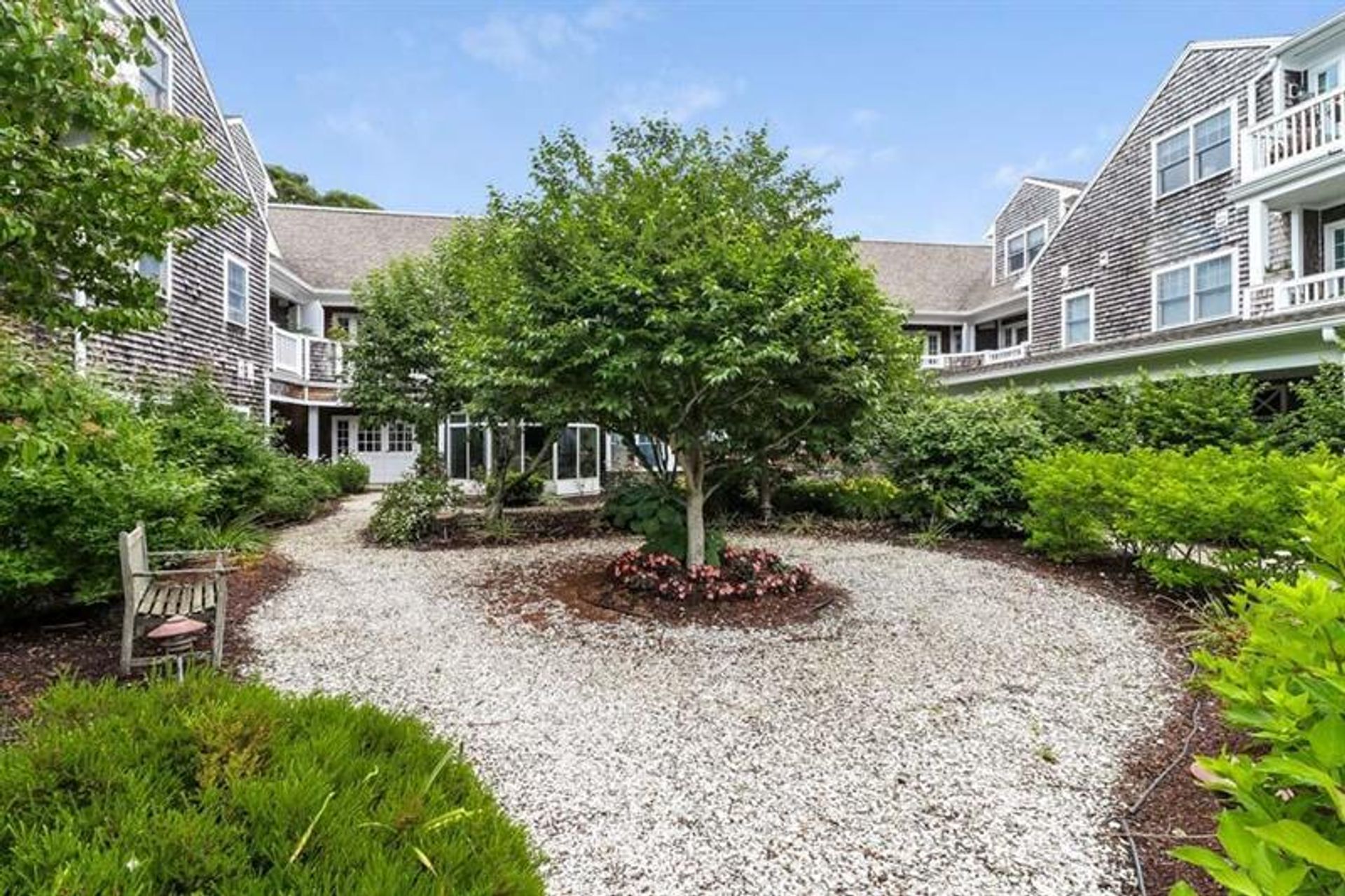 Condominium in Chatham, Massachusetts 10109439