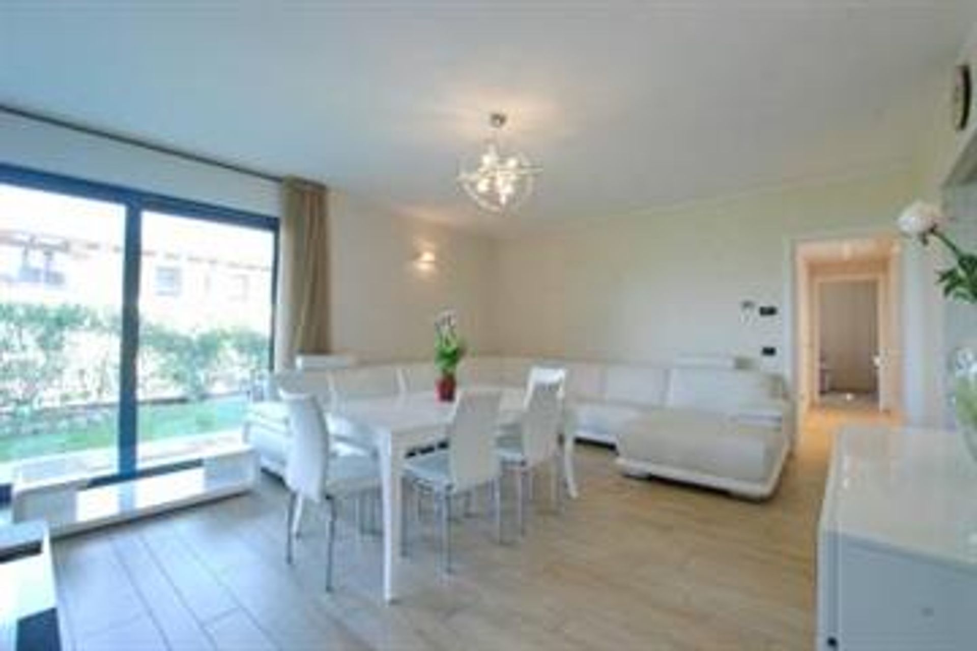 Condominium in Caravate, Lombardy 10109952