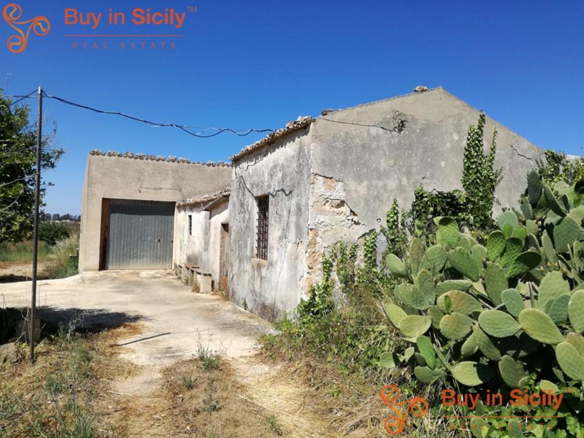 rumah dalam Contrada Luparello, Sicily 10110109