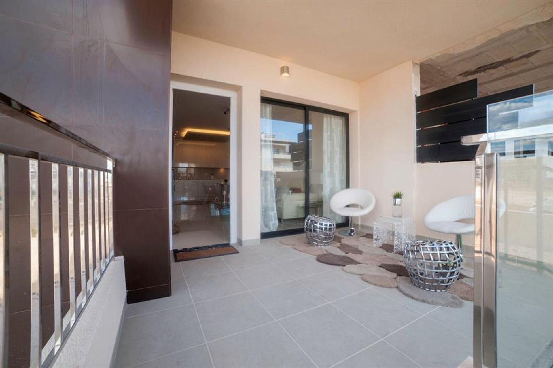 Condominium in Torre De La Horadada, Costa Brava 10110334