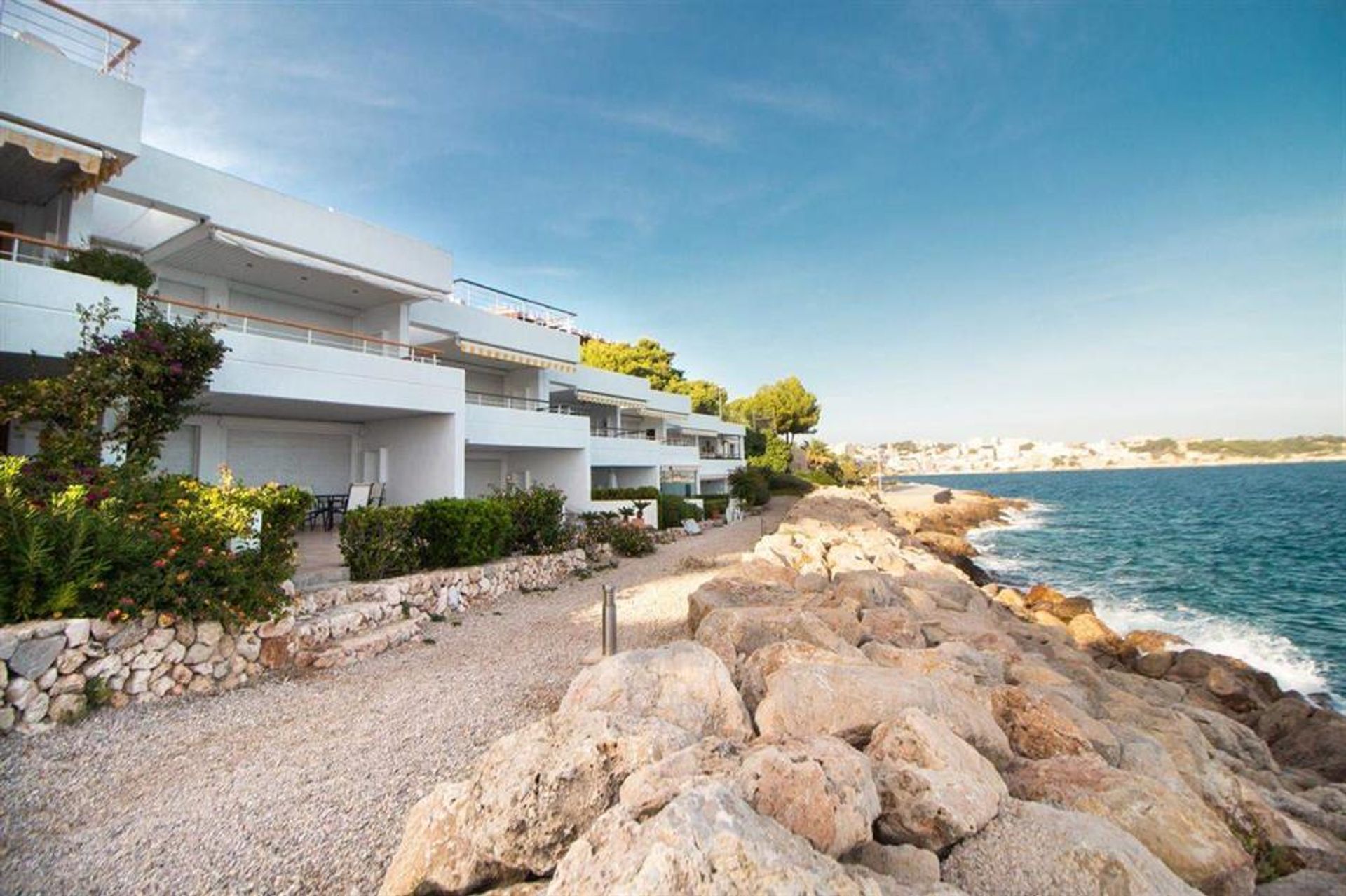 Condominium dans Spain, Balearic Islands 10110392