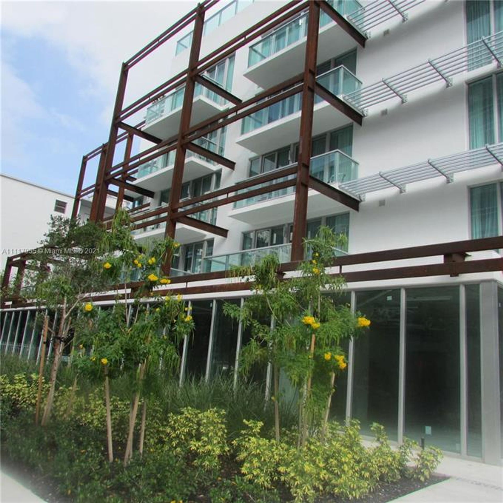 Condominium in Miami Beach, Florida 10110701