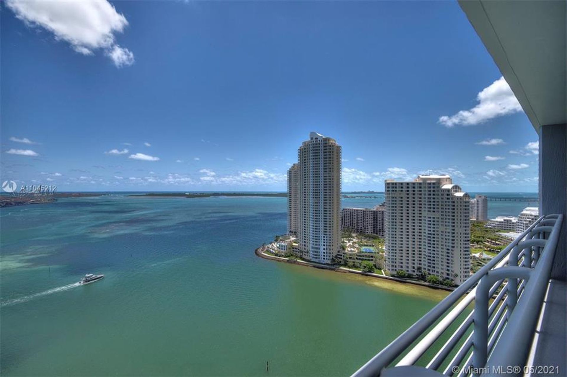 Condominium in Palmetto Bay, Florida 10110778