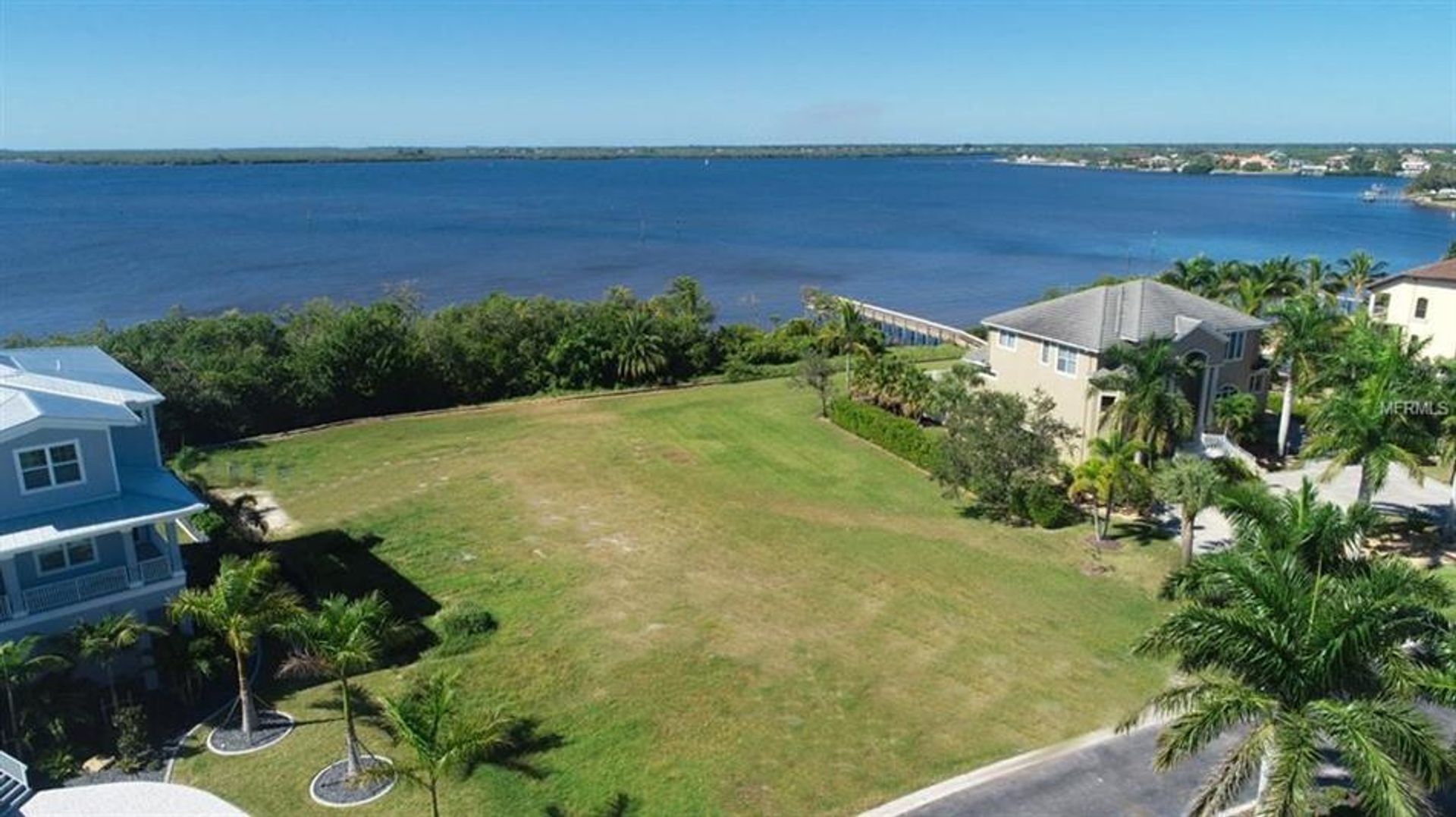 Land in Port Charlotte, Florida 10110886