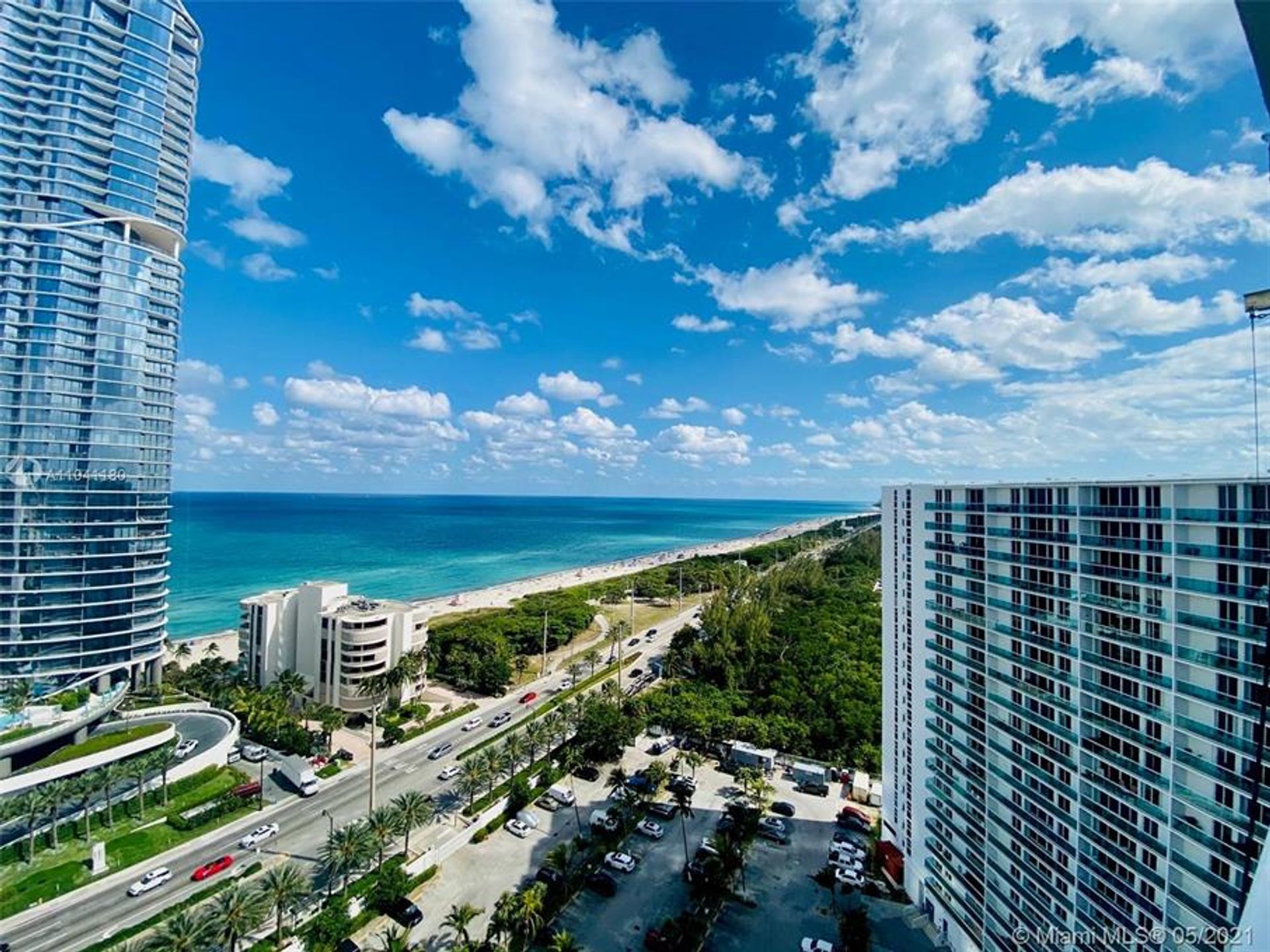 Ejerlejlighed i Sunny Isles Beach, Florida 10111081