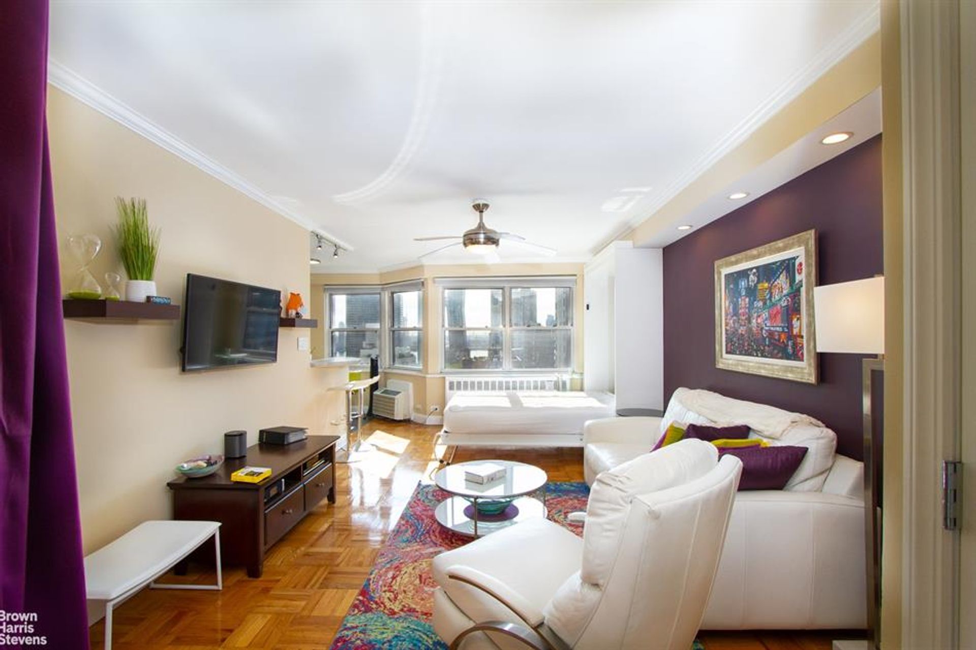 Condominium in Manhattan, New York 10111386