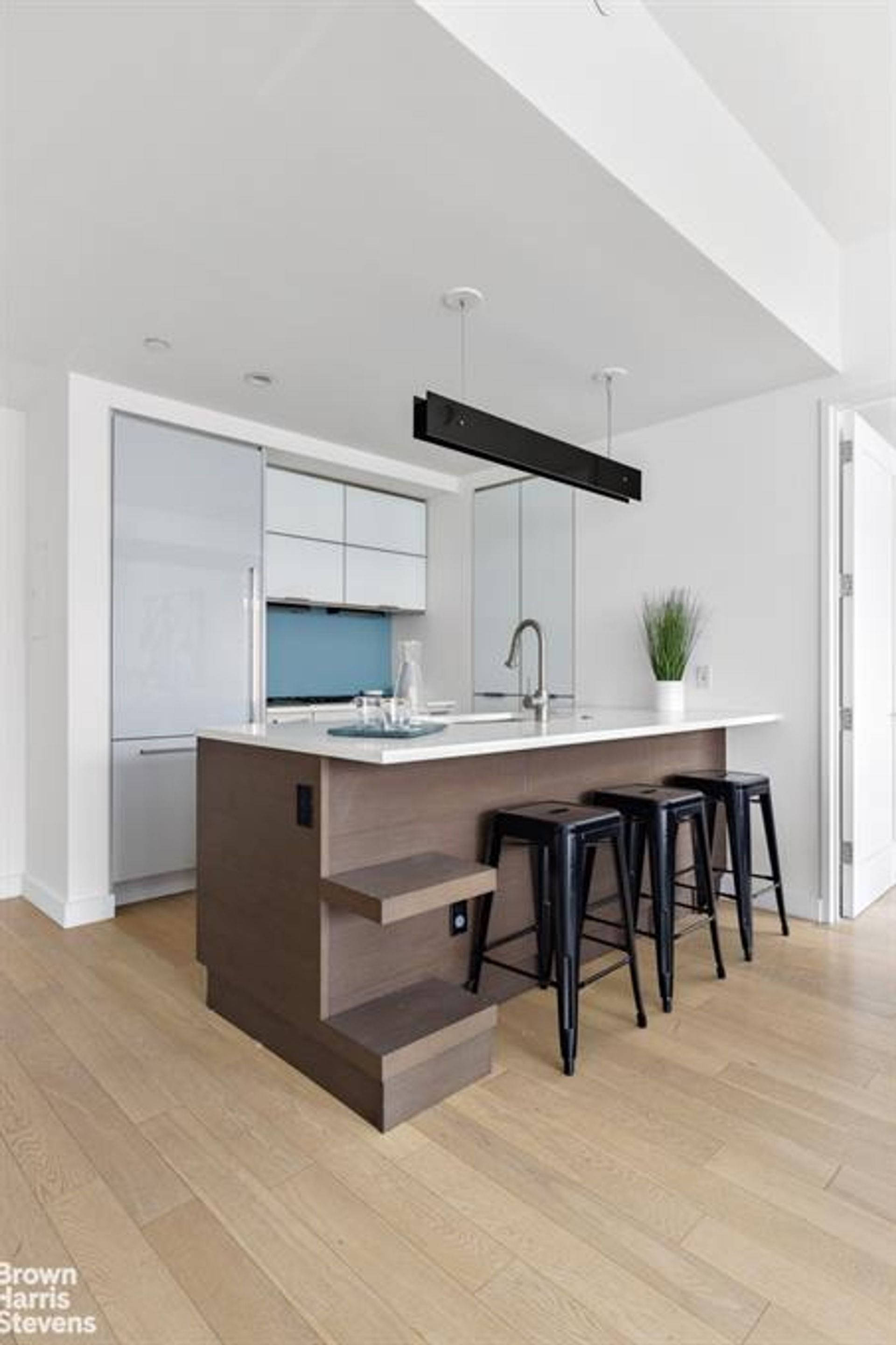 Condominium in Williamsburg, New York 10111744