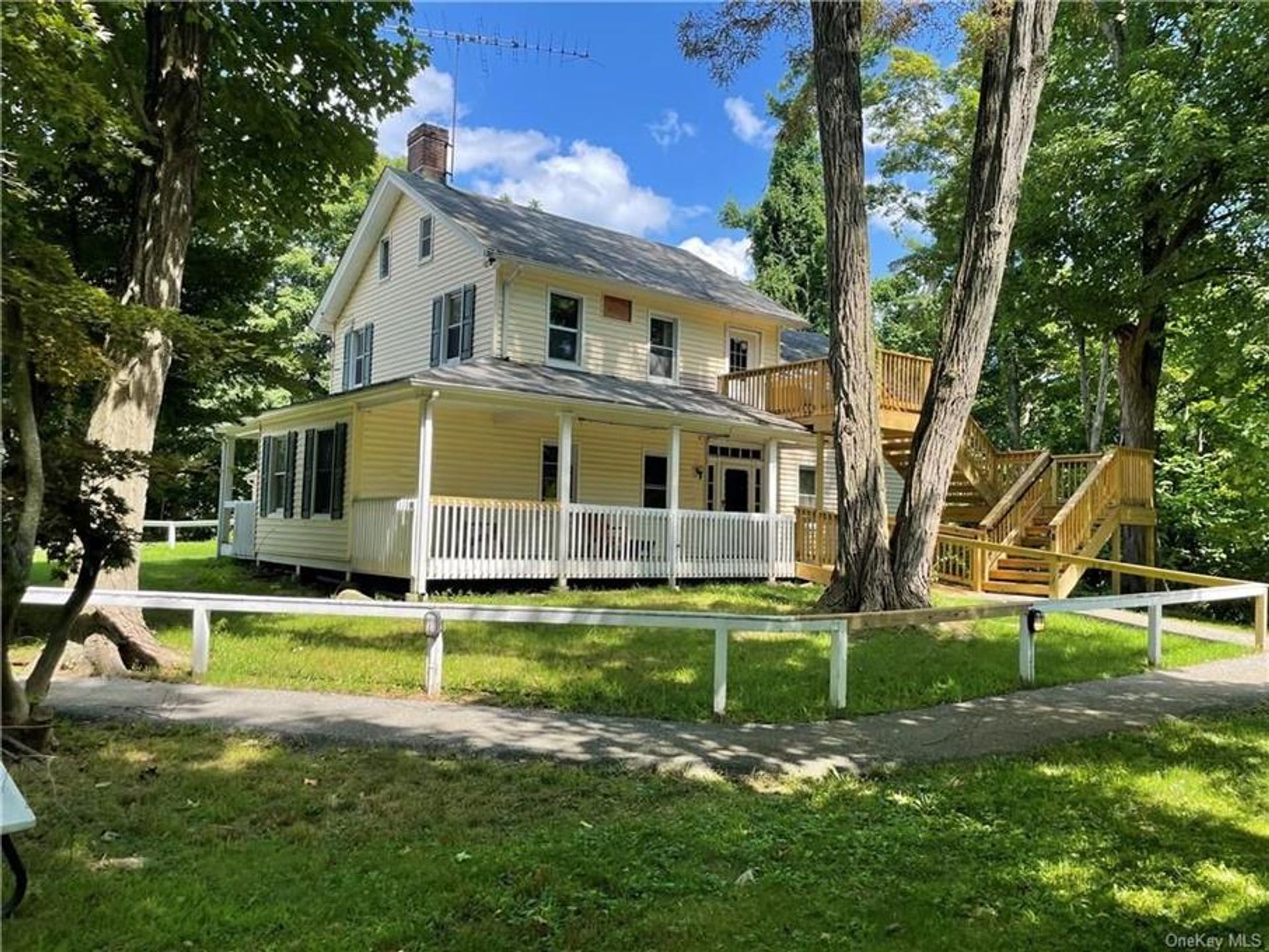 House in Nelsonville, New York 10111933