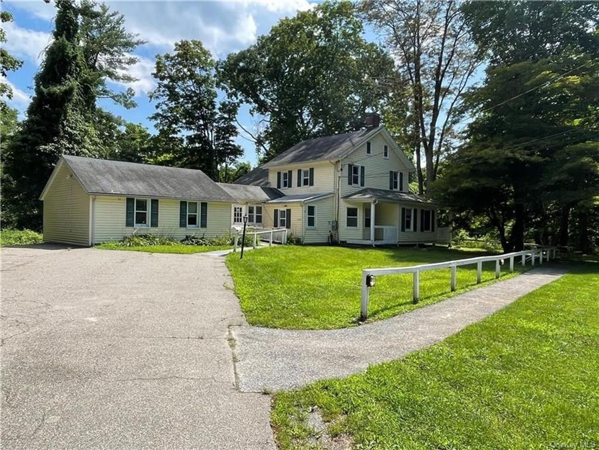 House in Nelsonville, New York 10111933