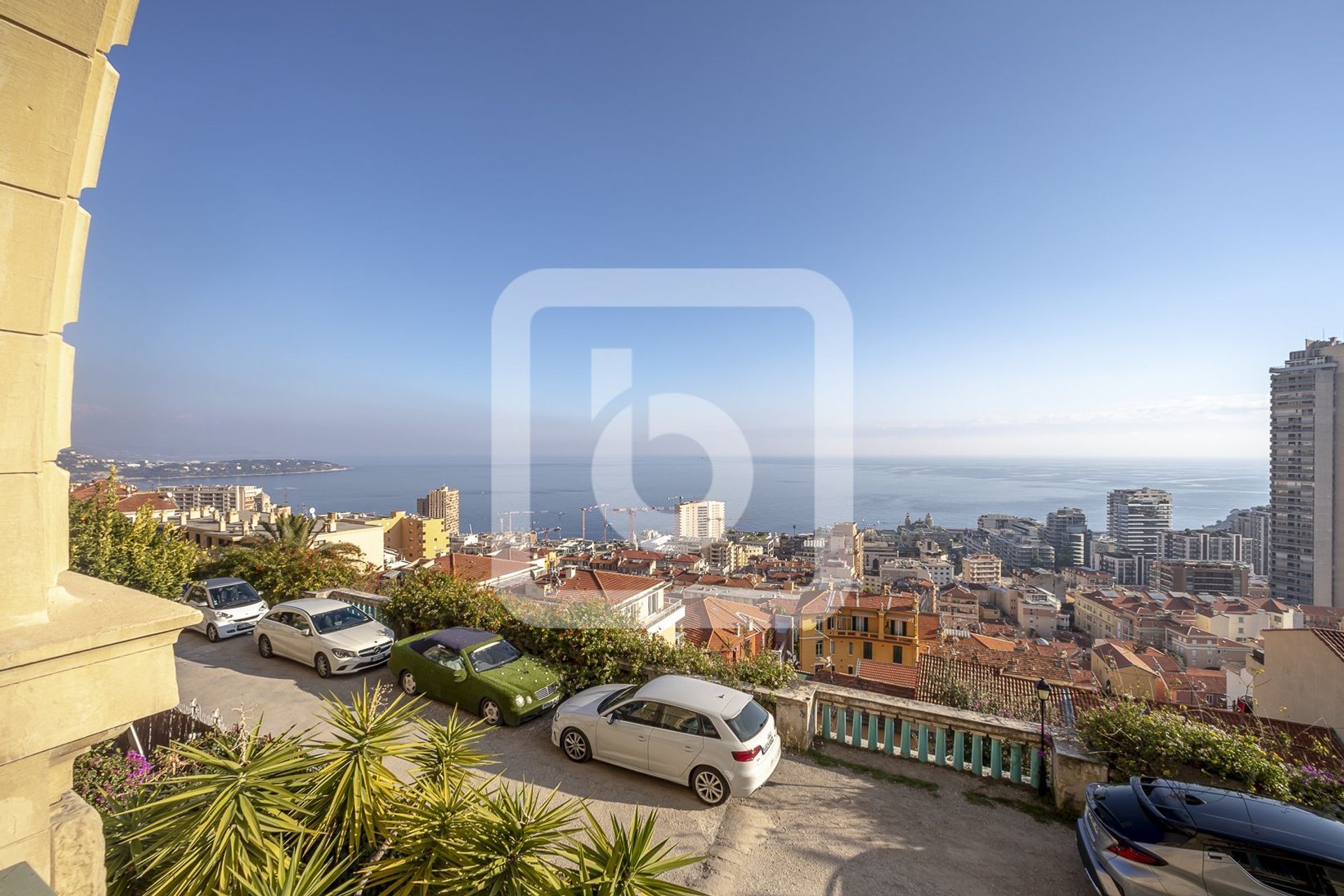 Eigentumswohnung im Beausoleil, Provence-Alpes-Côte d'Azur 10112553