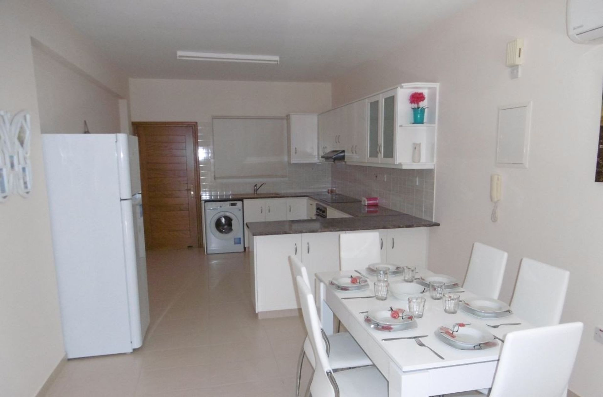 Кондоминиум в Mesa Chorio, Paphos 10112558