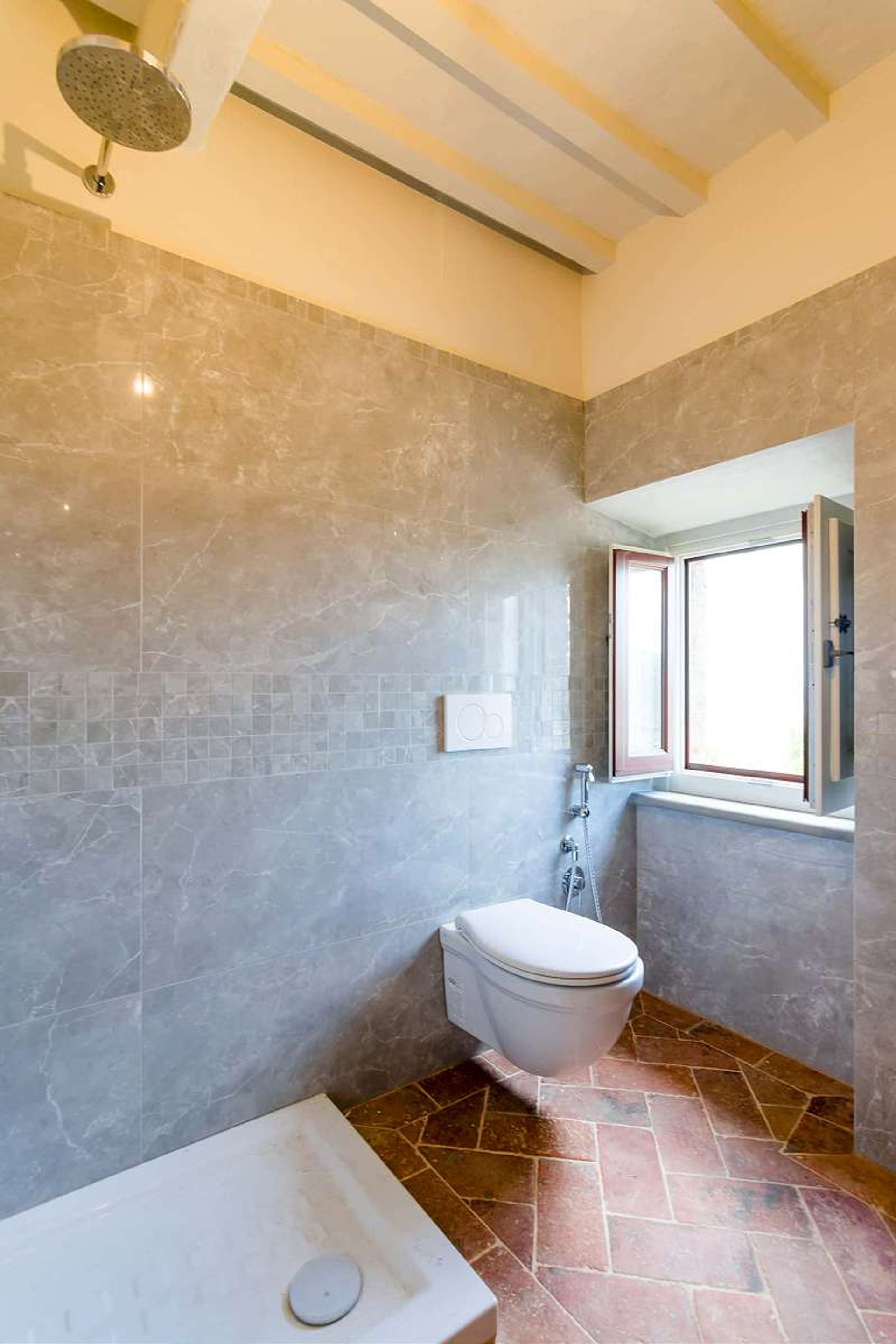 Condominium in Cortona, Tuscany 10112933