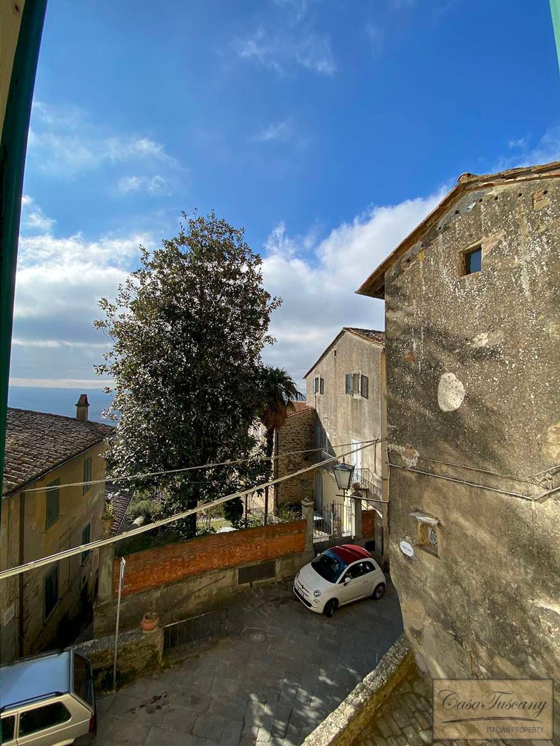 Кондоминиум в Cortona, Tuscany 10112934