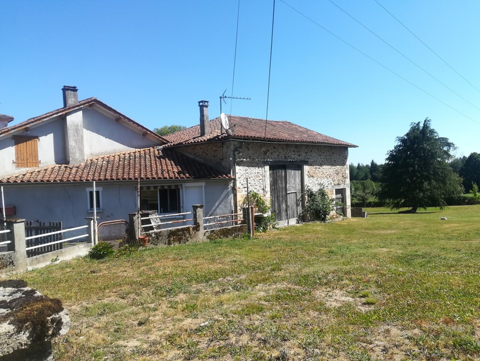 casa en Le Lindois, Nouvelle-Aquitaine 10113347