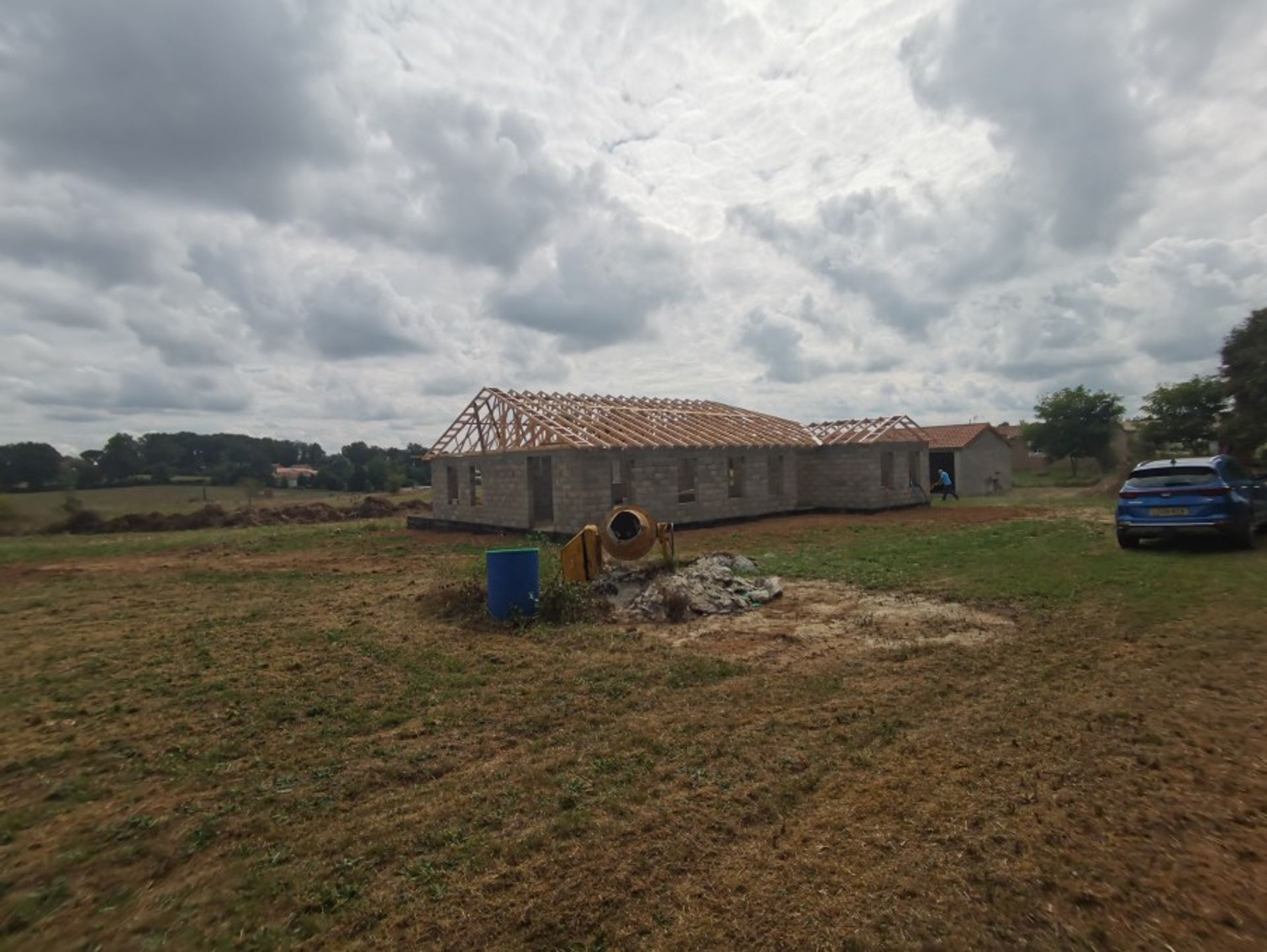 casa en Saint-Claud, Nouvelle-Aquitaine 10113350