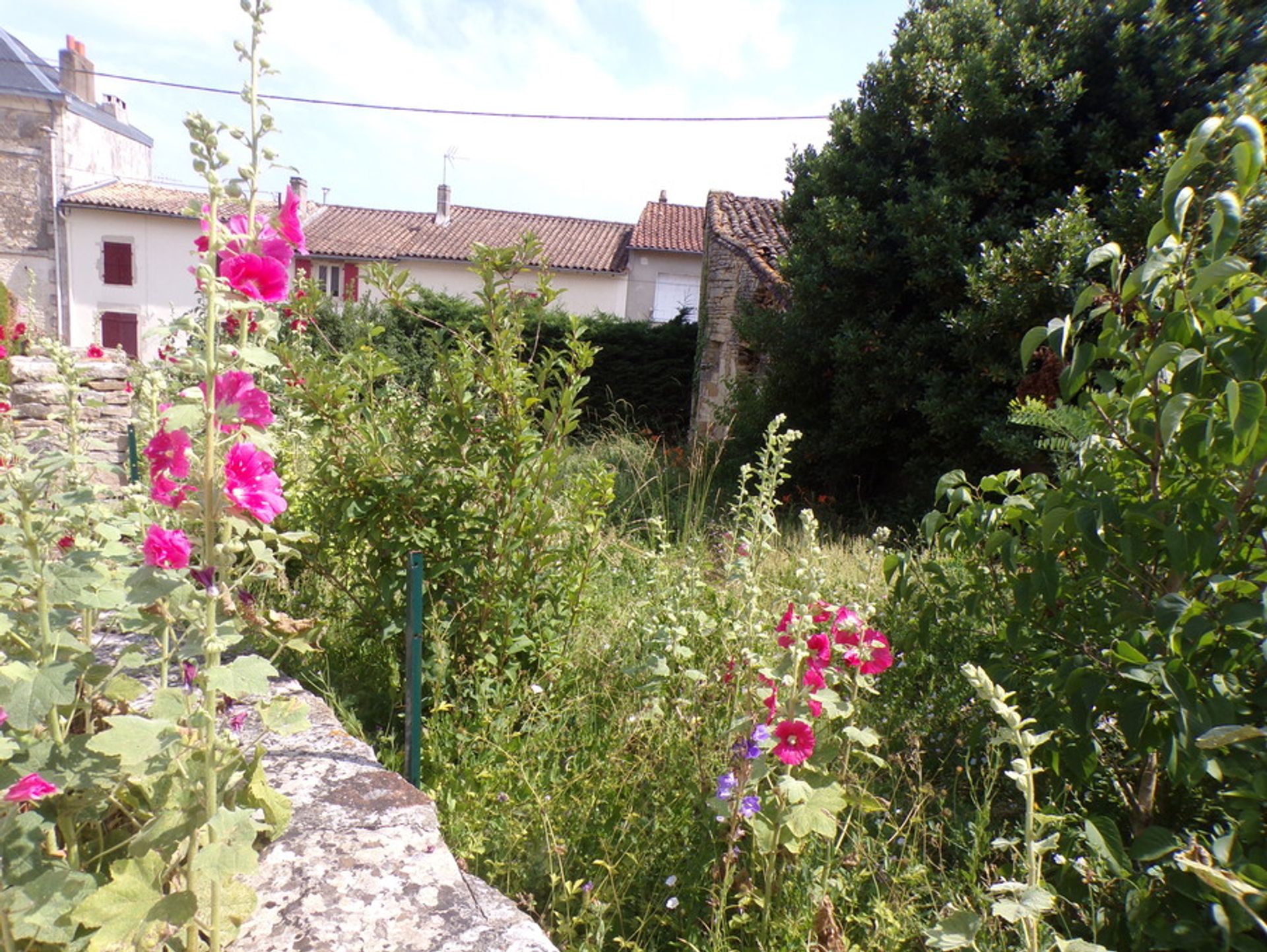 casa en Lezay, Nouvelle-Aquitaine 10113394