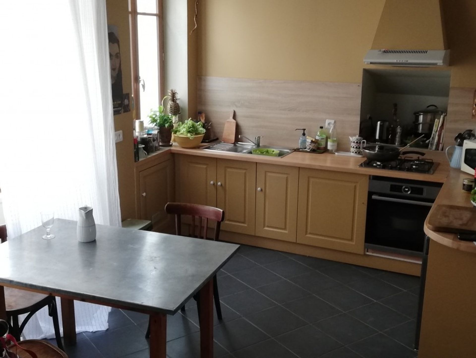 House in La Rochefoucauld, Nouvelle-Aquitaine 10113399