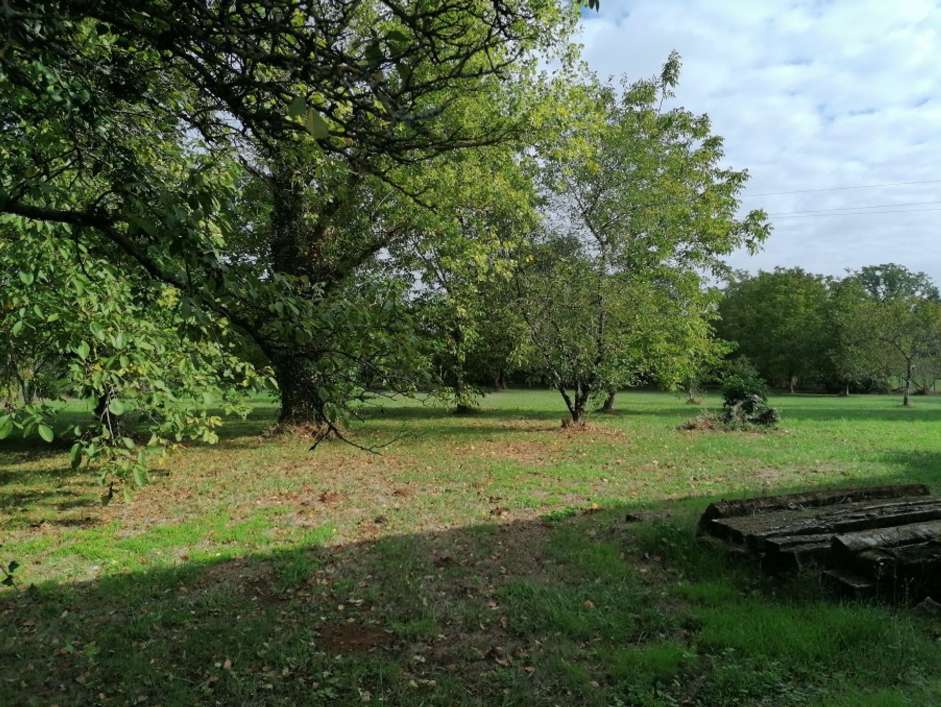 집 에 Chasseneuil-sur-Bonnieure, Nouvelle-Aquitaine 10113424